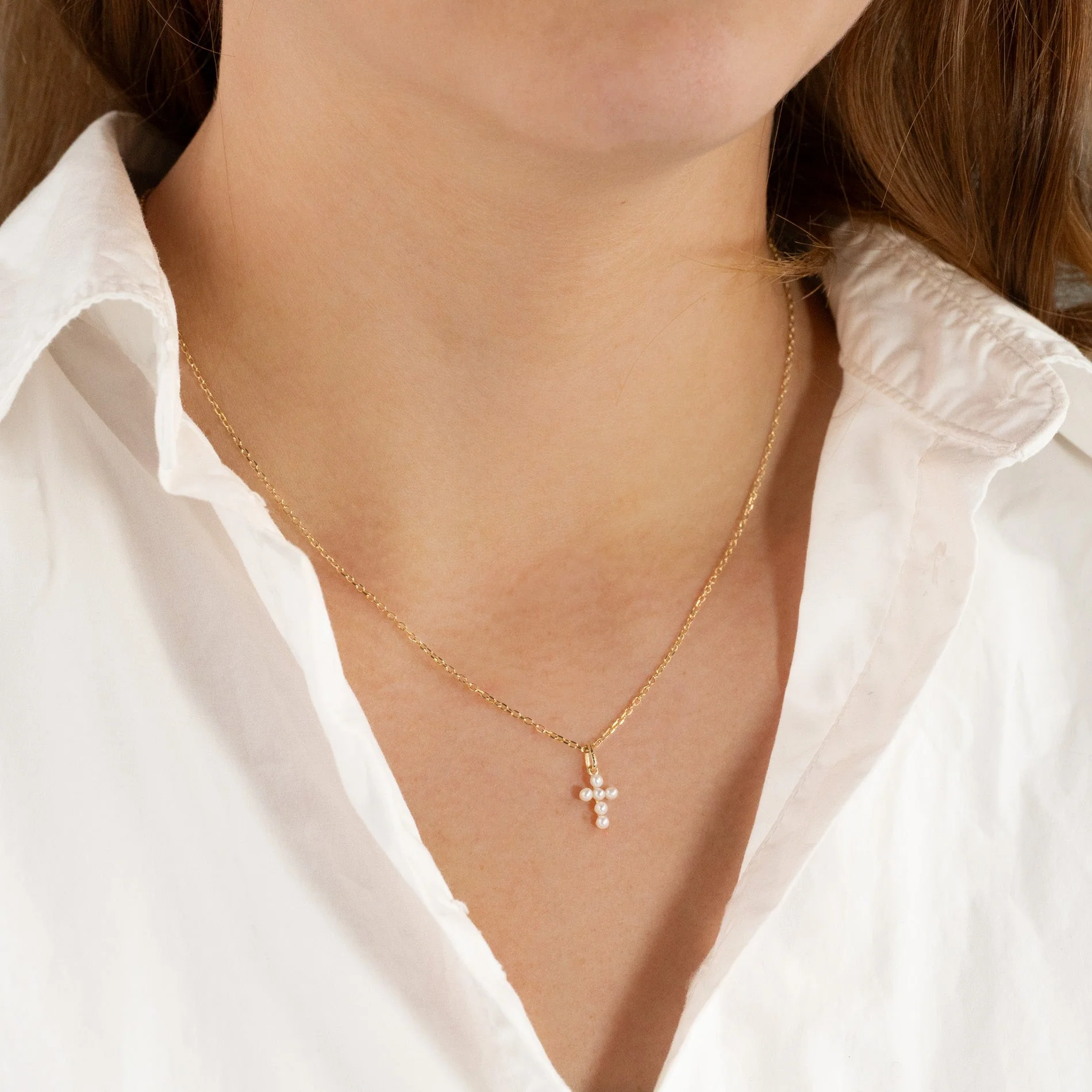 PRAISE PEARL CROSS SOLID GOLD PENDANT - Image 4