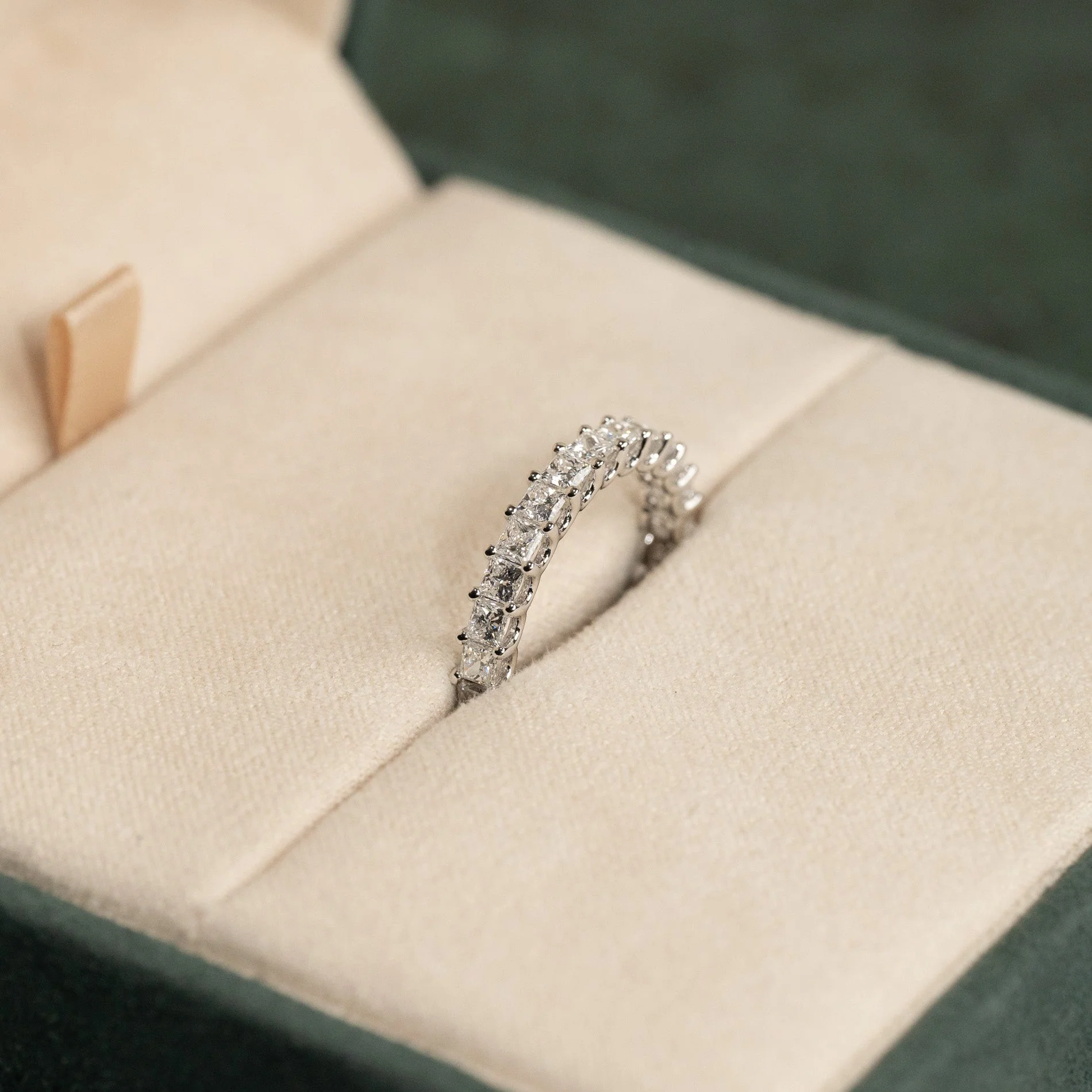 PRINCESS-CUT FULL-ALLIANCE LAB-DIAMOND RING - 2.0ct - WG - Image 6