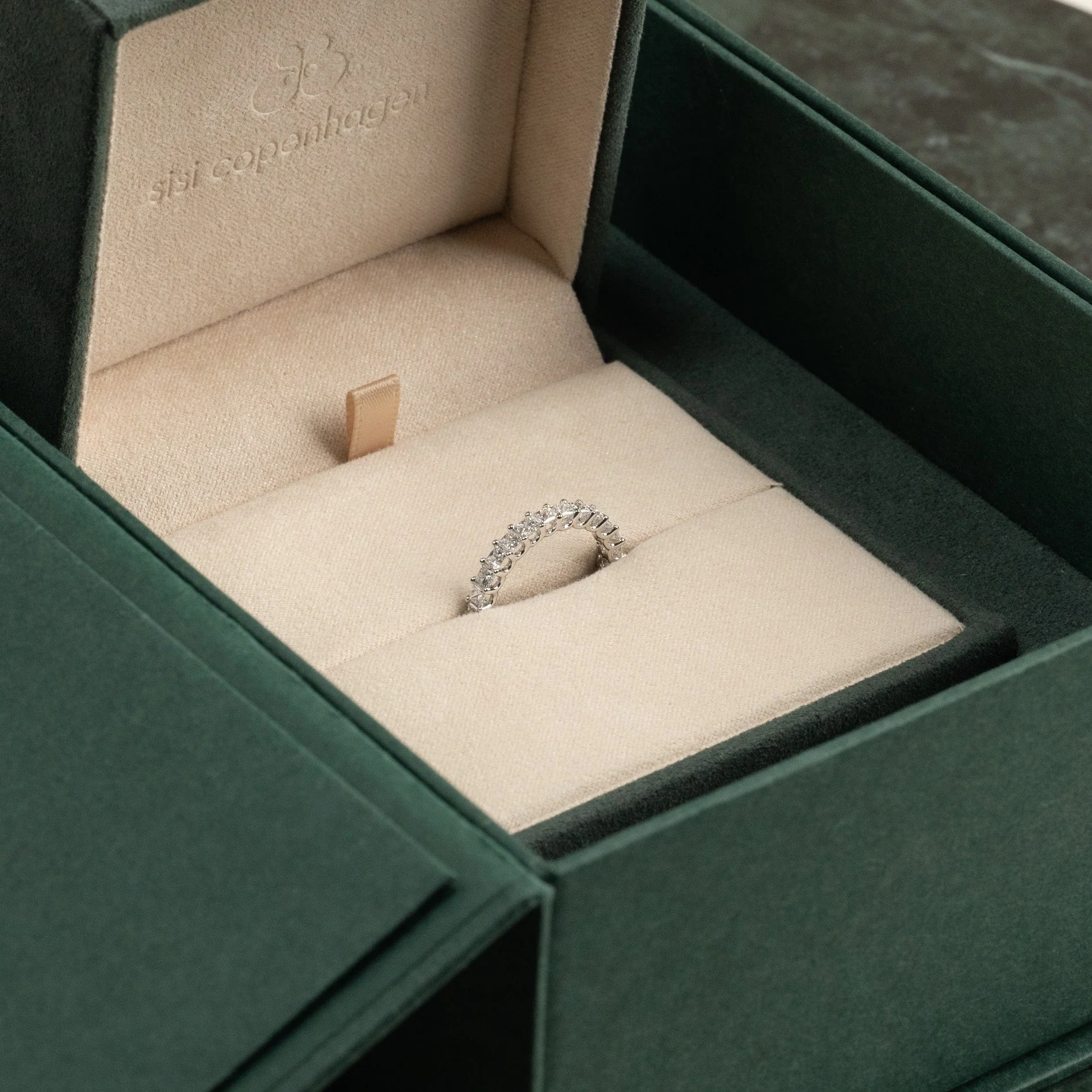 PRINCESS-CUT FULL-ALLIANCE LAB-DIAMOND RING - 2.0ct - WG - Image 9