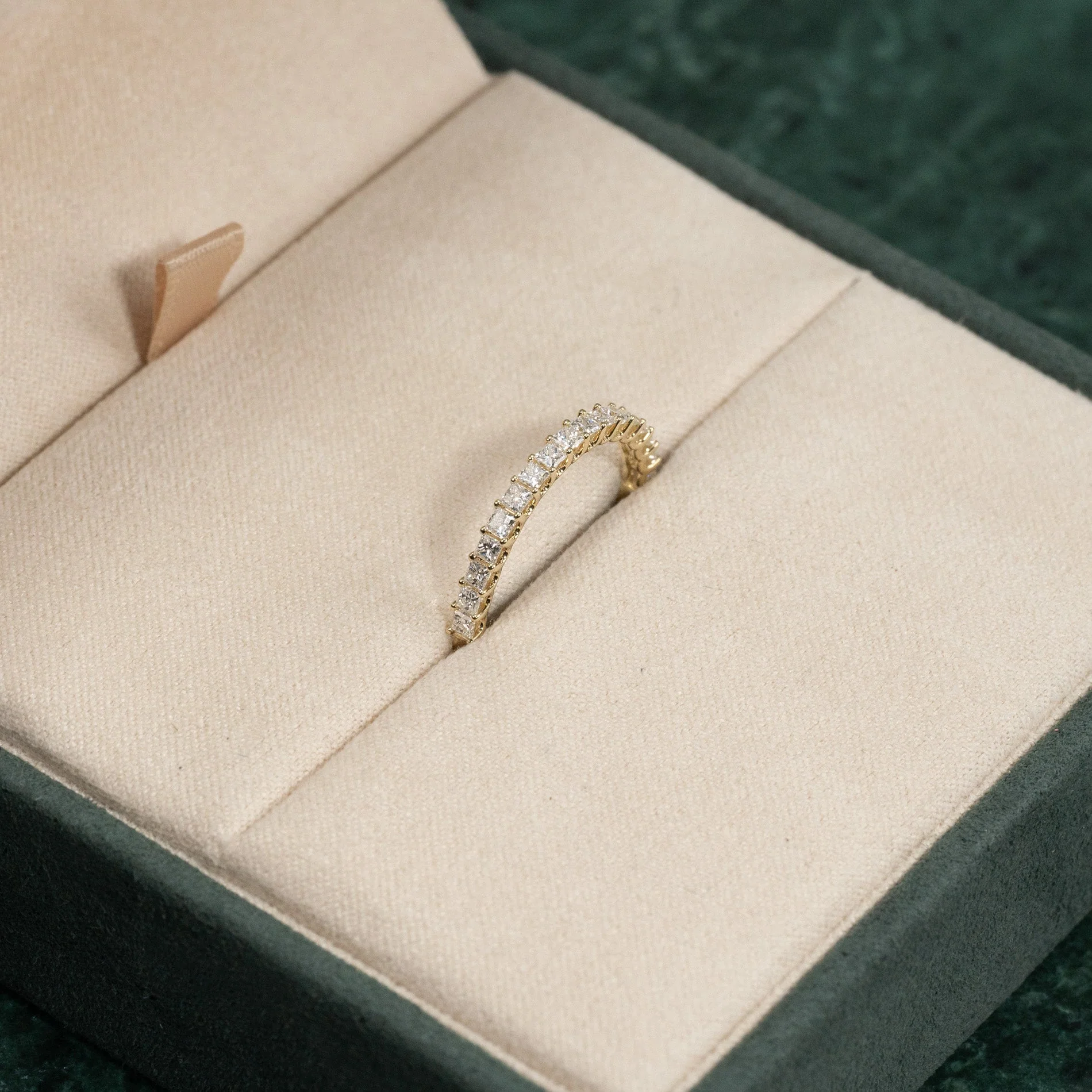 PRINCESS-CUT HALF-ALLIANCE LAB-DIAMOND RING 0.5ct - YG - Image 11