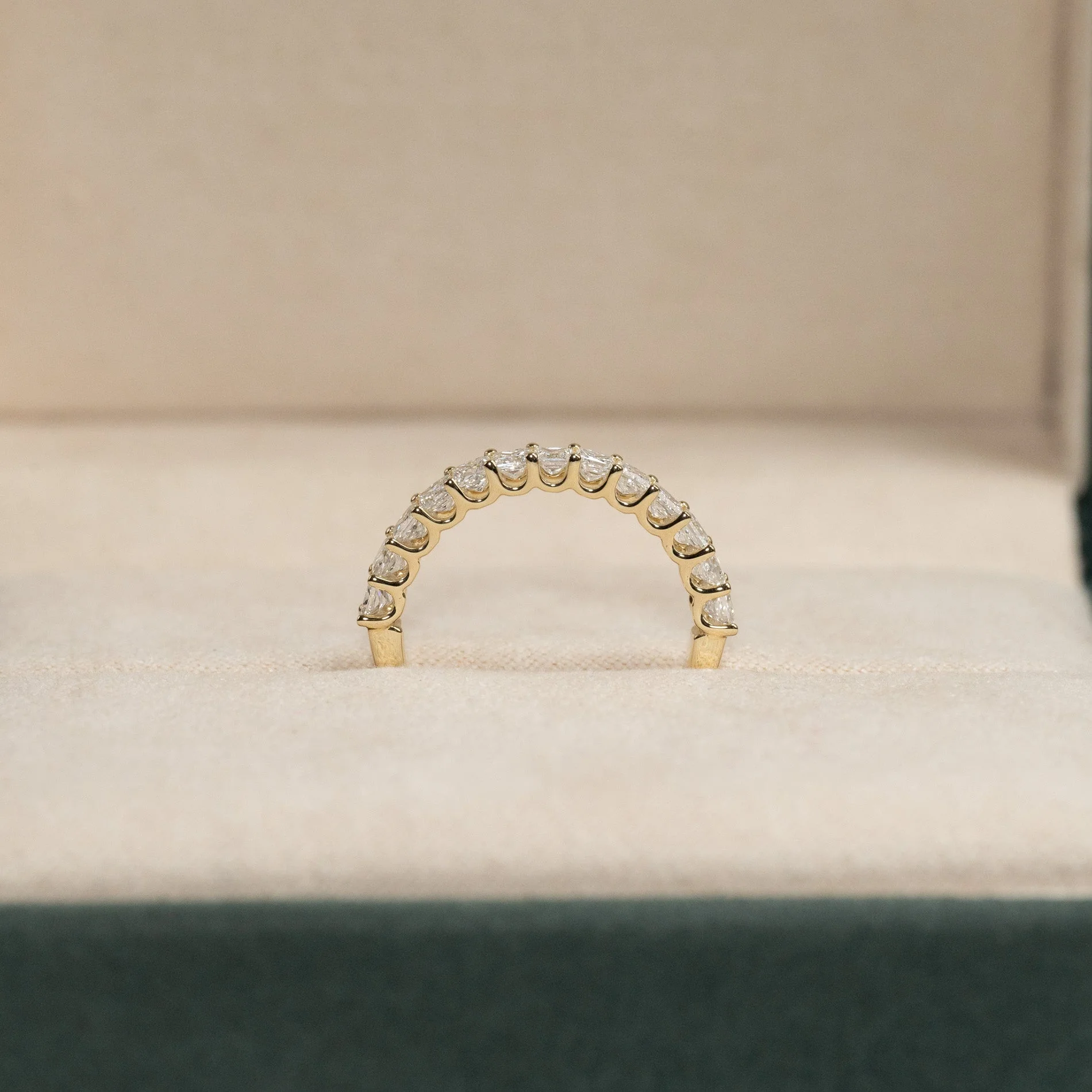 PRINCESS-CUT HALF-ALLIANCE LAB-DIAMOND RING - 1.0ct - YG - Image 14