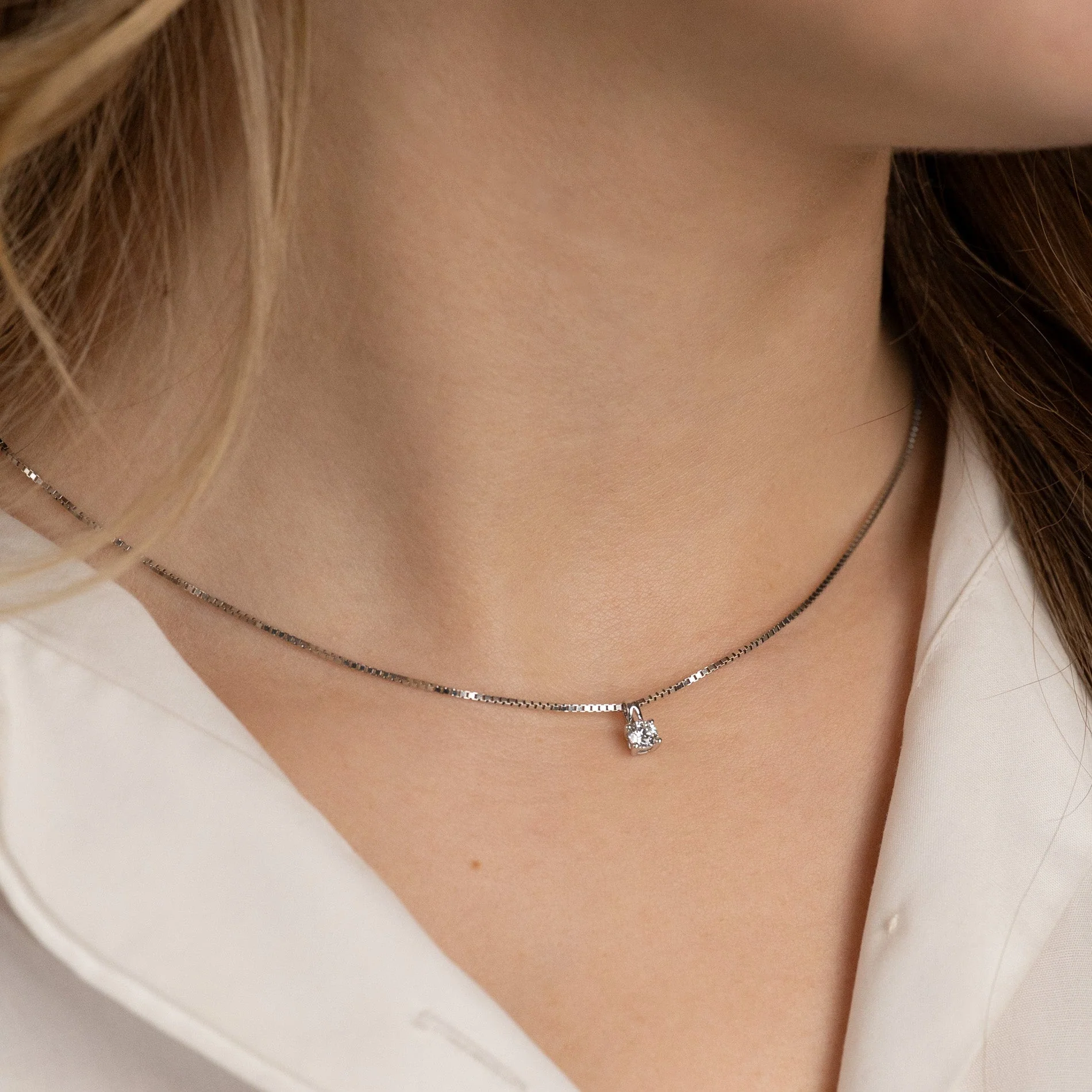 PRONG SOLITAIRE LAB-DIAMOND PENDANT - 0.25ct - WG - Image 3