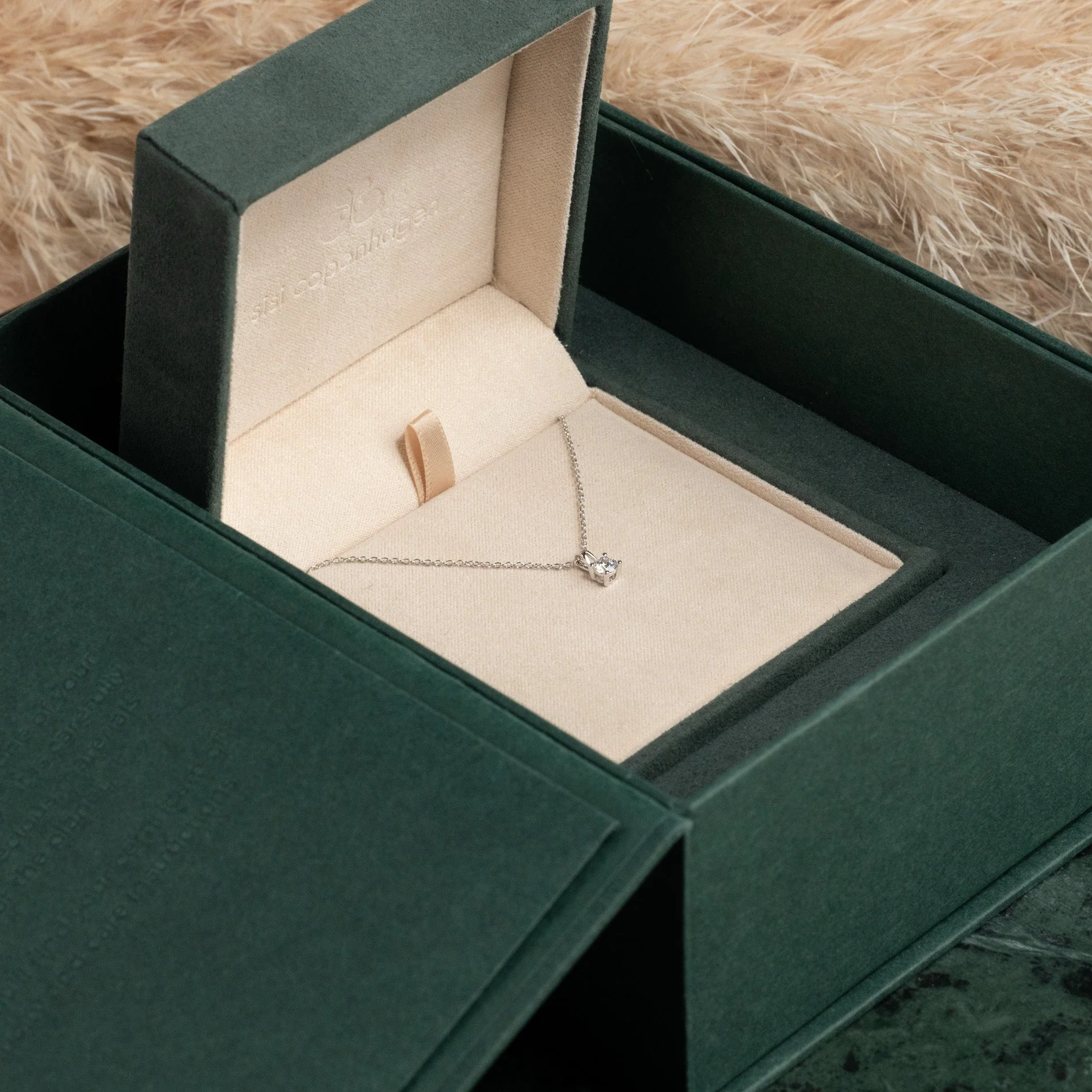 PRONG SOLITAIRE LAB-DIAMOND PENDANT - 0.25ct - WG - Image 7
