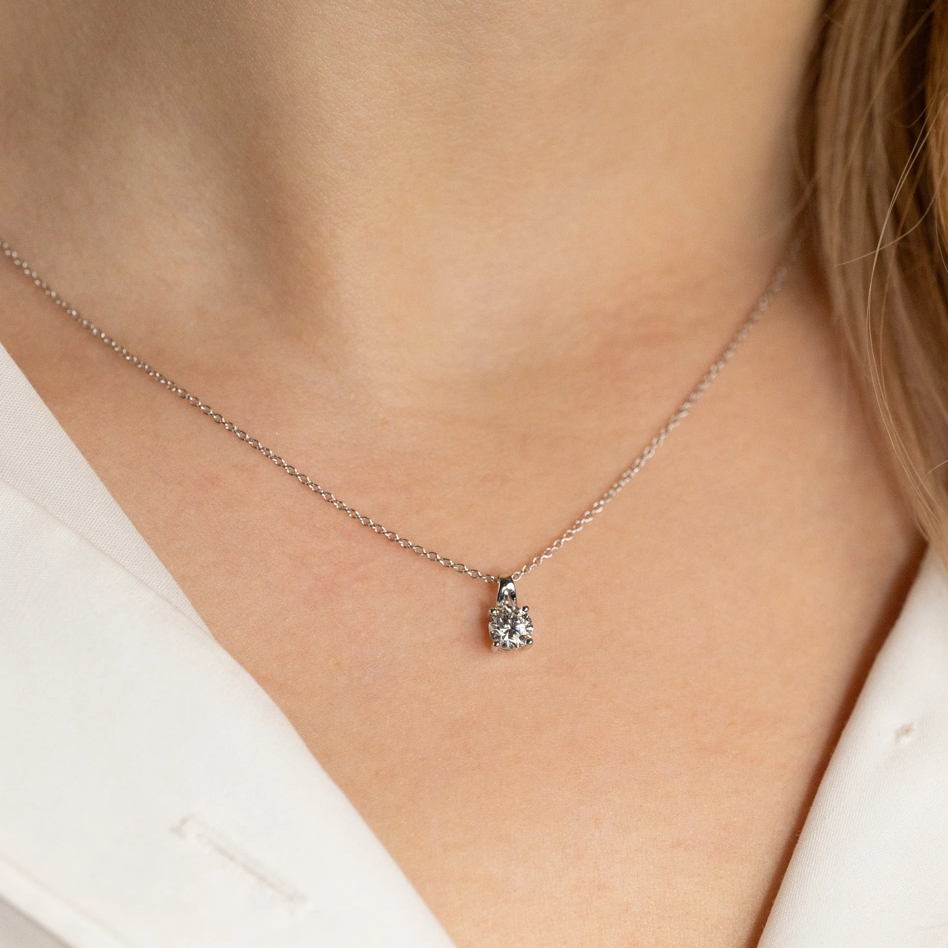 PRONG SOLITAIRE LAB-DIAMOND PENDANT - 0.5ct - WG - Image 6