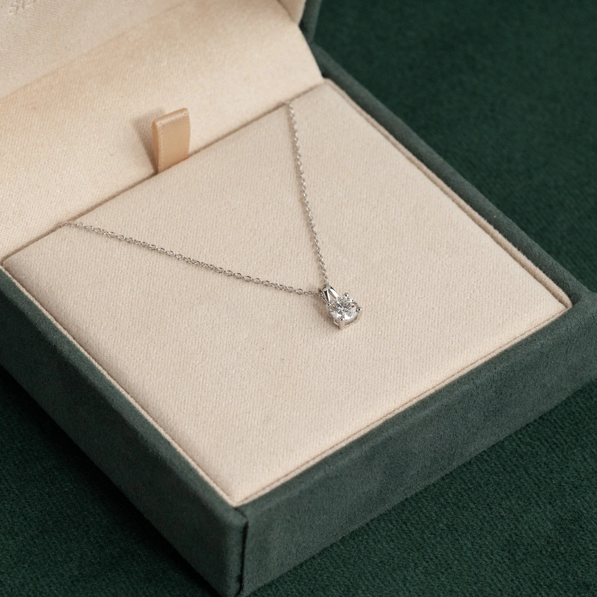 PRONG SOLITAIRE LAB-DIAMOND PENDANT - 0.5ct - WG - Image 9