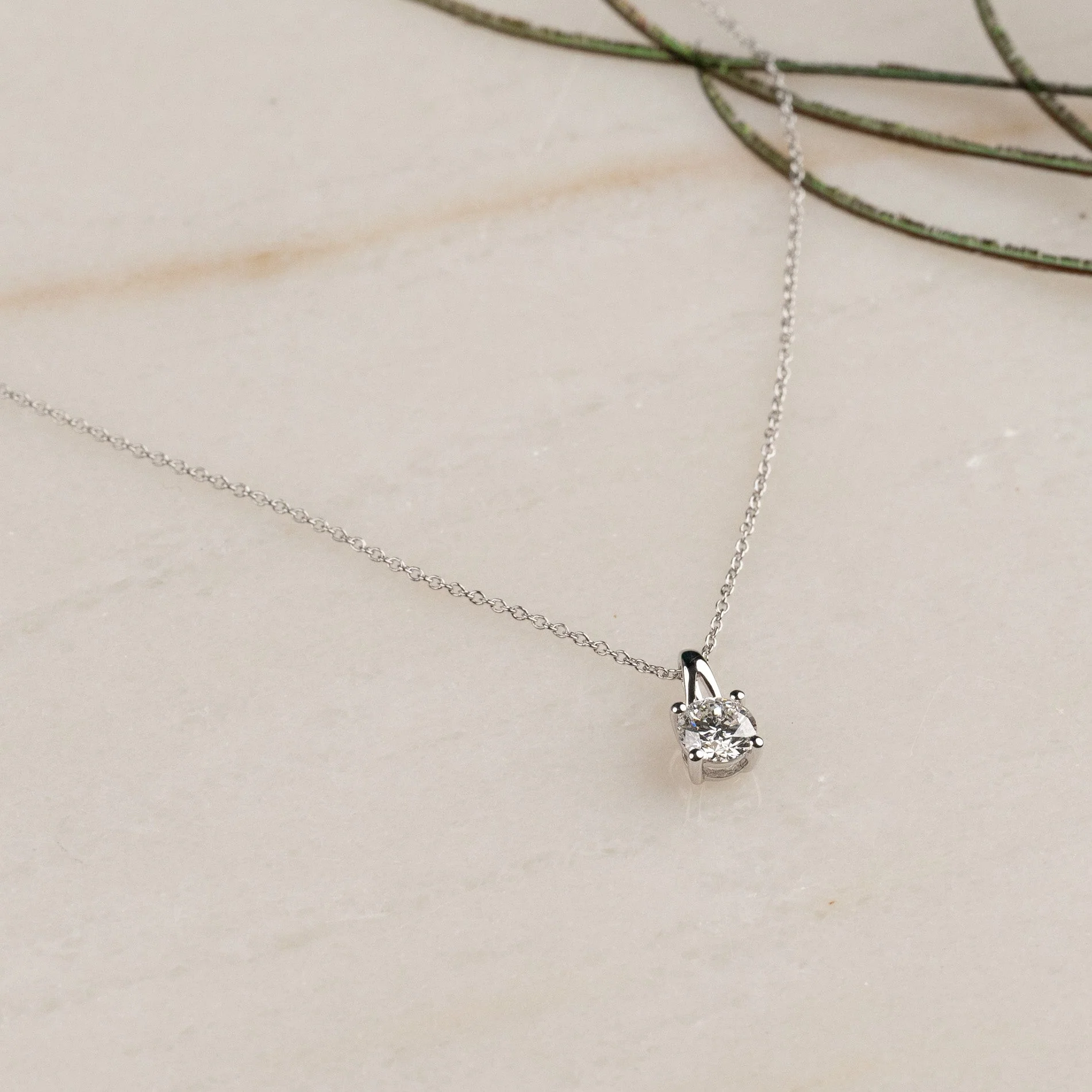 PRONG SOLITAIRE LAB-DIAMOND PENDANT - 0.75ct - WG - Image 2