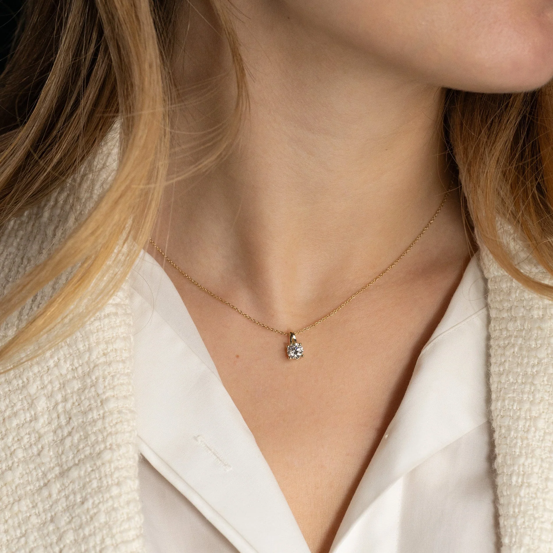 PRONG SOLITAIRE LAB-DIAMOND PENDANT - 0.75ct - YG - Image 7