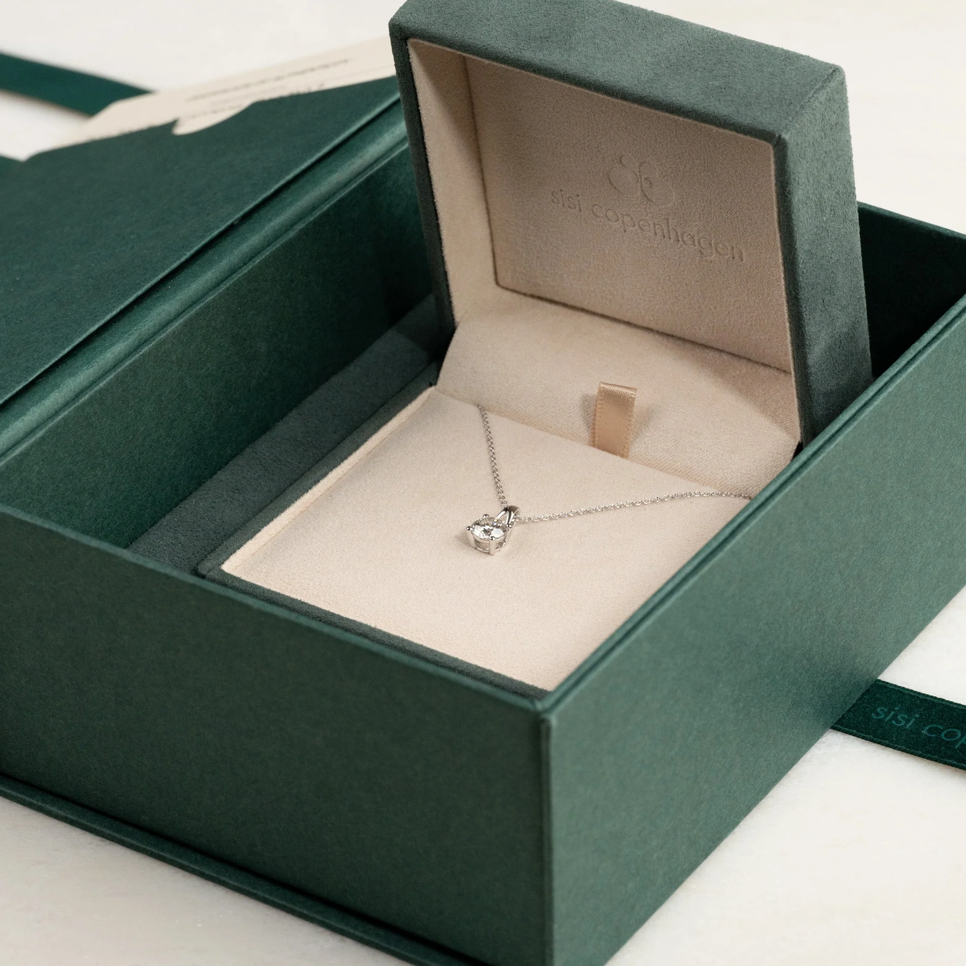 PRONG SOLITAIRE LAB-DIAMOND PENDANT - 1.0ct - WG - Image 8