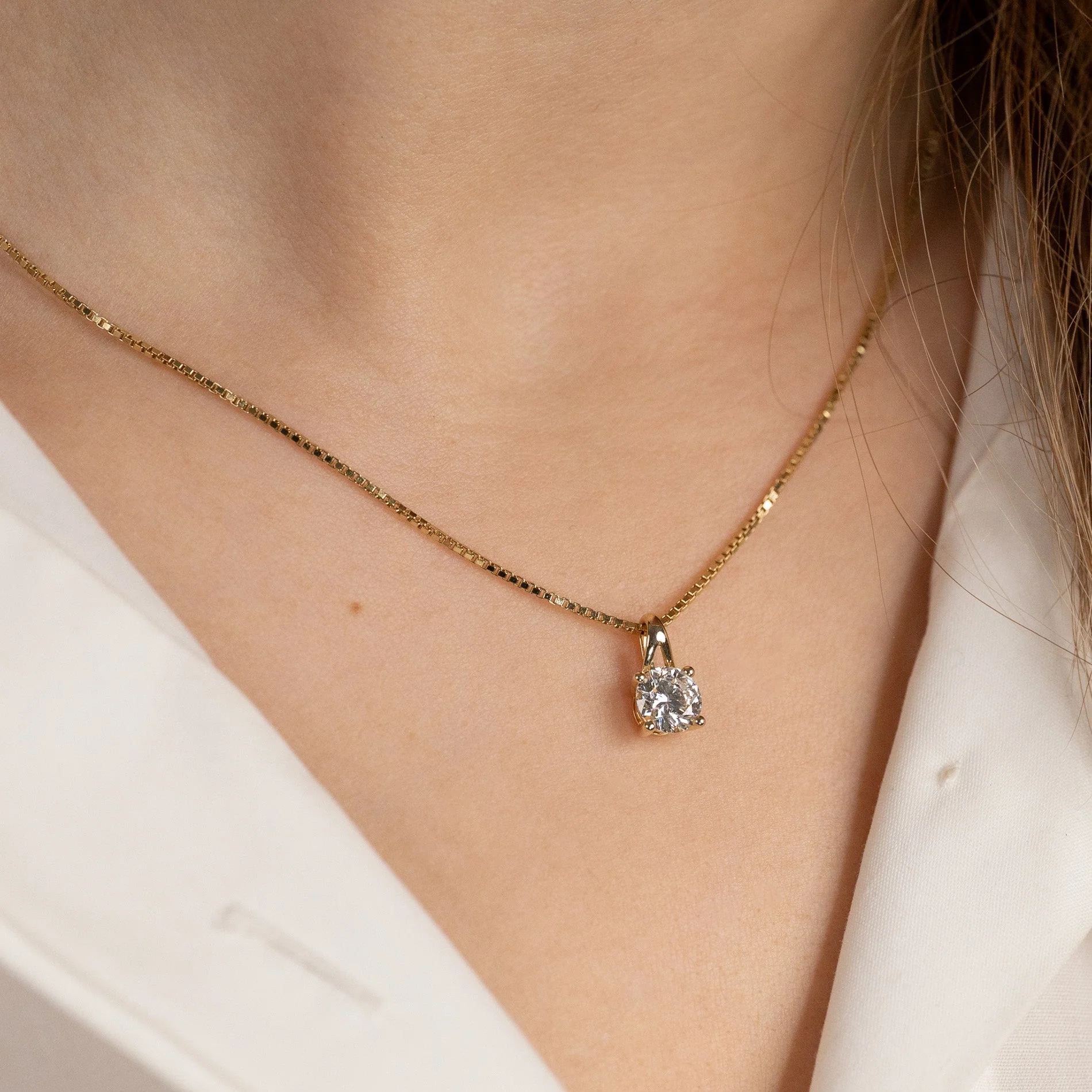 PRONG SOLITAIRE LAB-DIAMOND PENDANT - 1.0ct - YG - Image 9