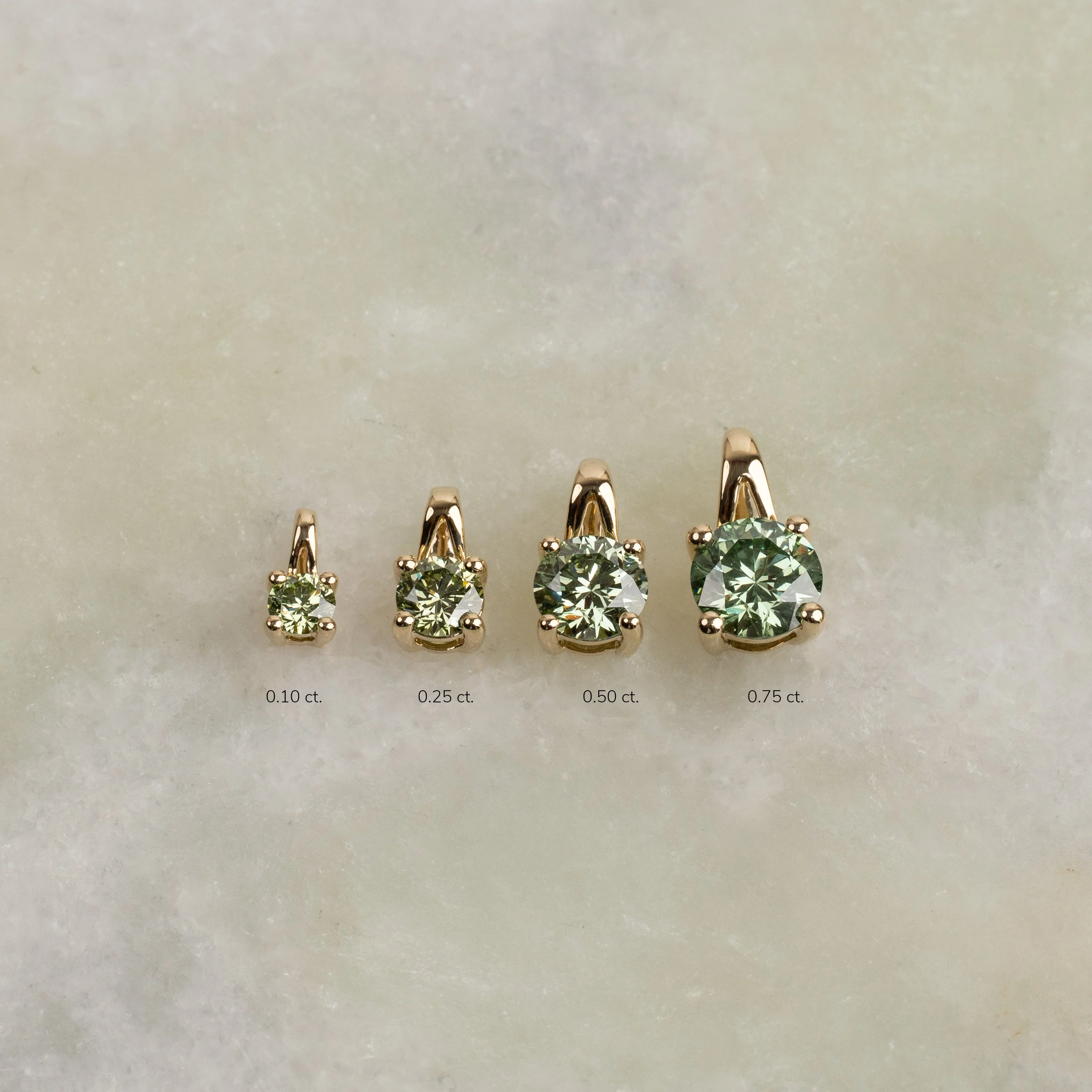 PRONG SOLITAIRE OCEAN GREEN LAB-DIAMOND PENDANT - 0.1ct - YG - Image 8