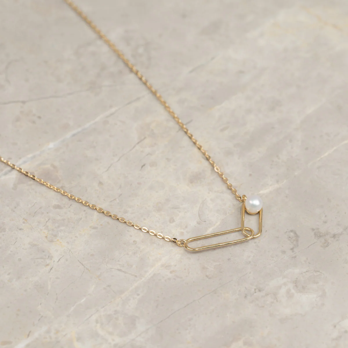 RIVA PEARL SOLID GOLD NECKLACE - Image 2