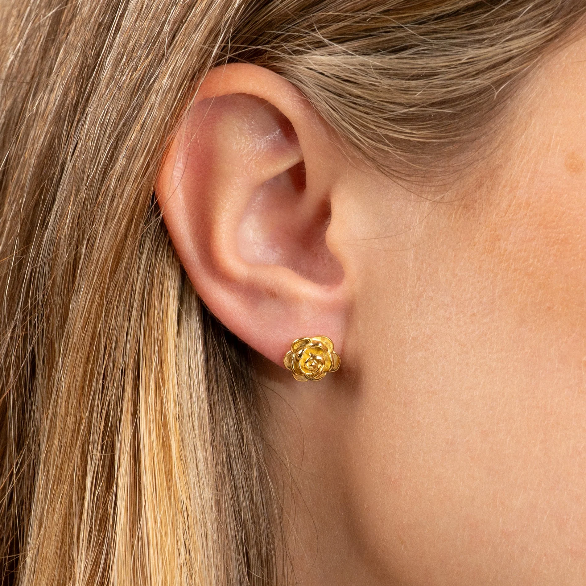 ROSIE GOLDEN MEDIUM STUD EARRING - Image 2