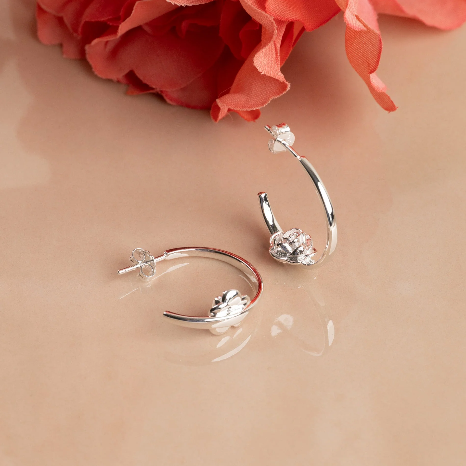 ROSIE SILVER CREOL EARRING - Image 7
