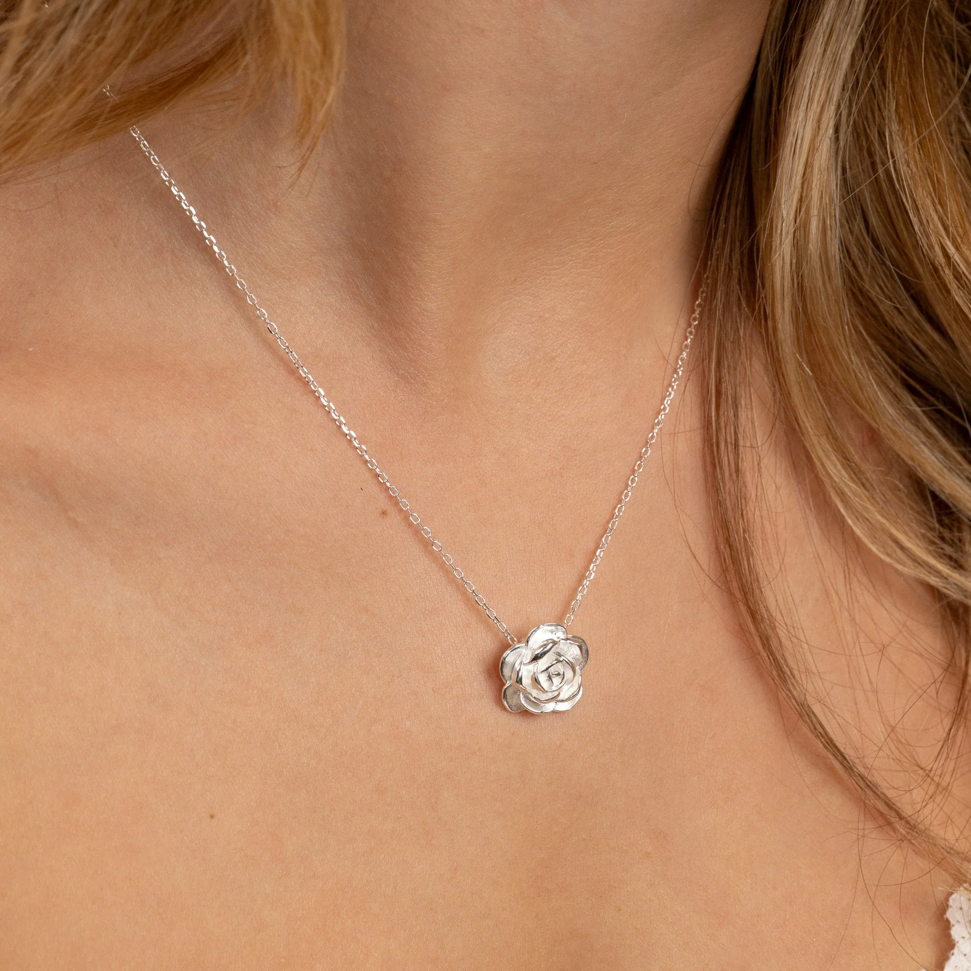 ROSIE SILVER PENDANT - Image 2