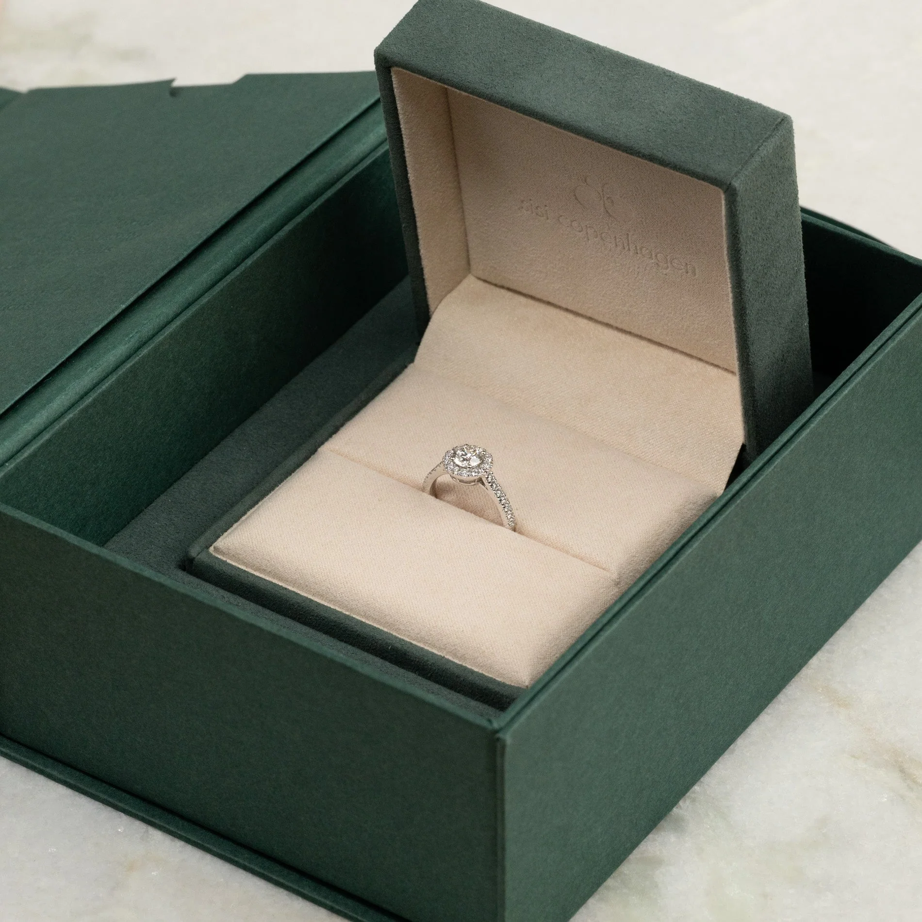 ROUND HALO ALLIANCE LAB-DIAMOND RING - 1.2ct - WG - Image 9