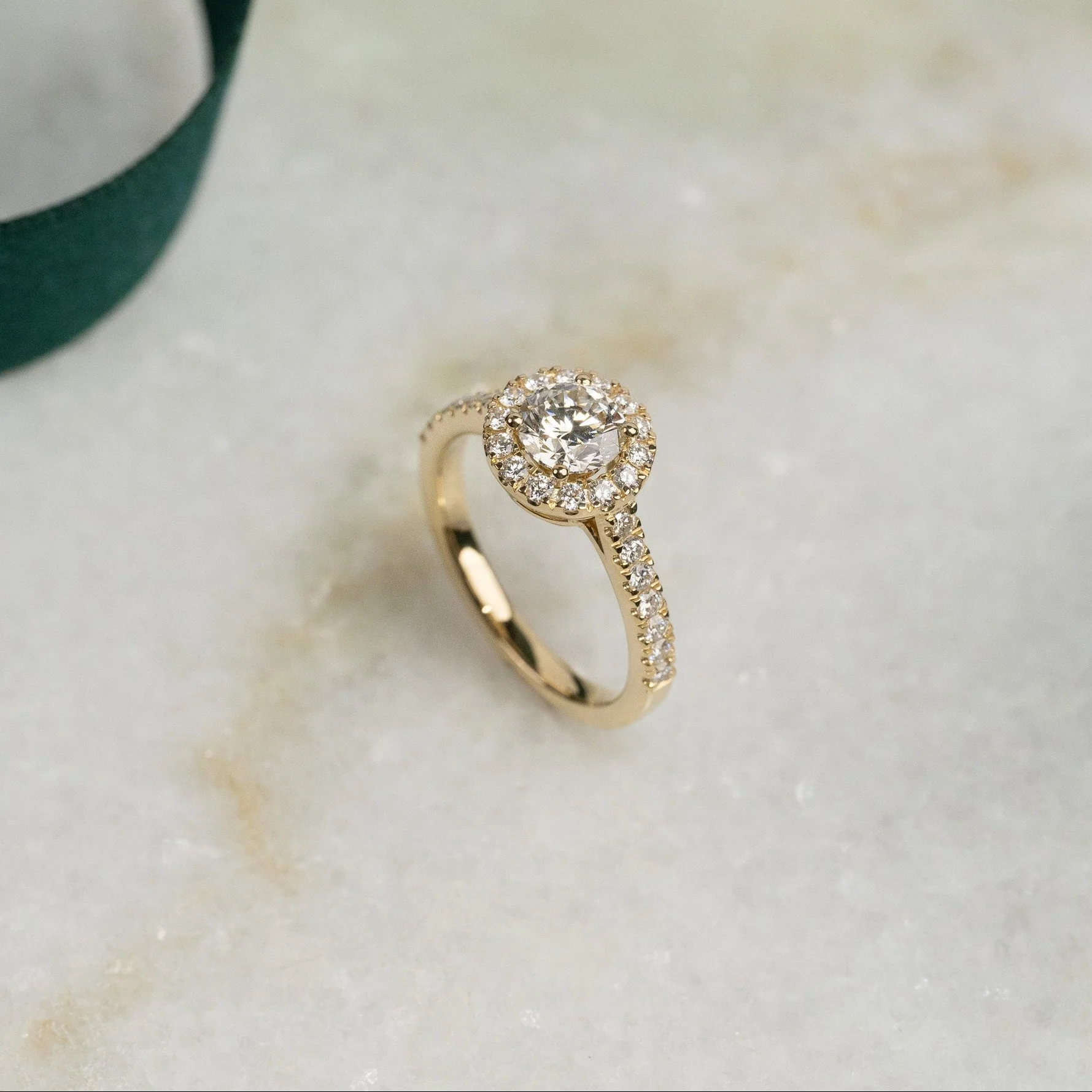 ROUND HALO ALLIANCE DIAMOND RING - Image 4
