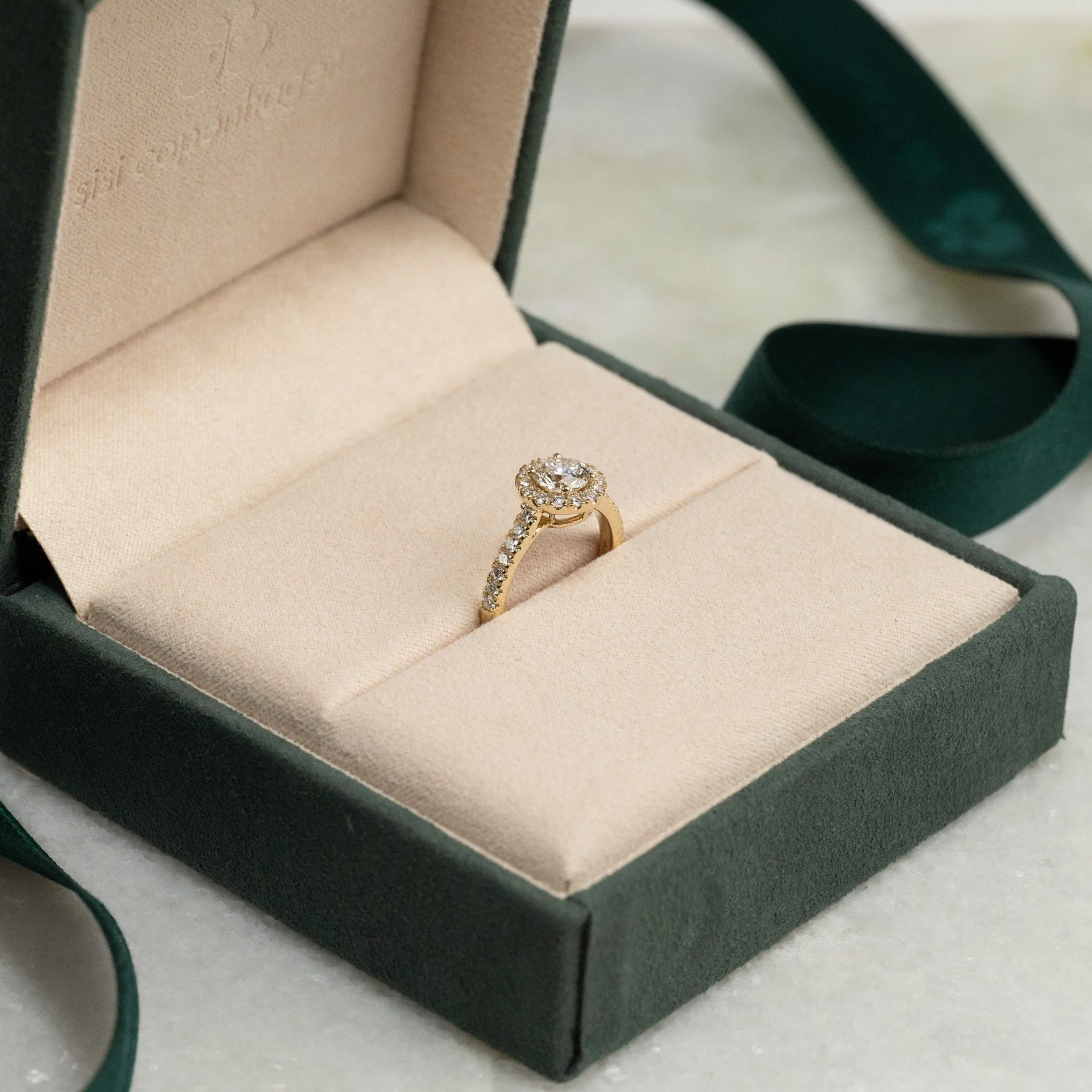 ROUND HALO ALLIANCE LAB-DIAMOND RING - 1.2ct - YG - Image 8