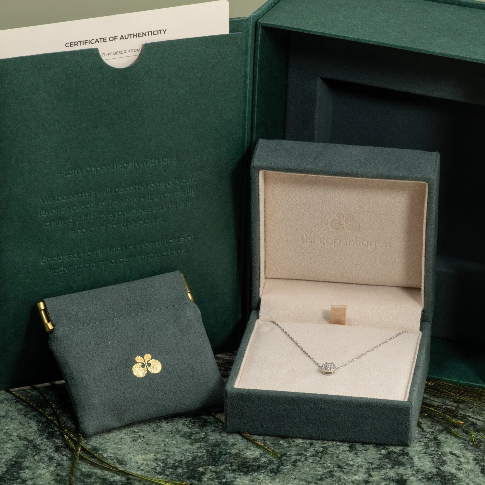 ROUND PAVE LAB-DIAMOND PENDANT - 0.2ct - WG - Image 13