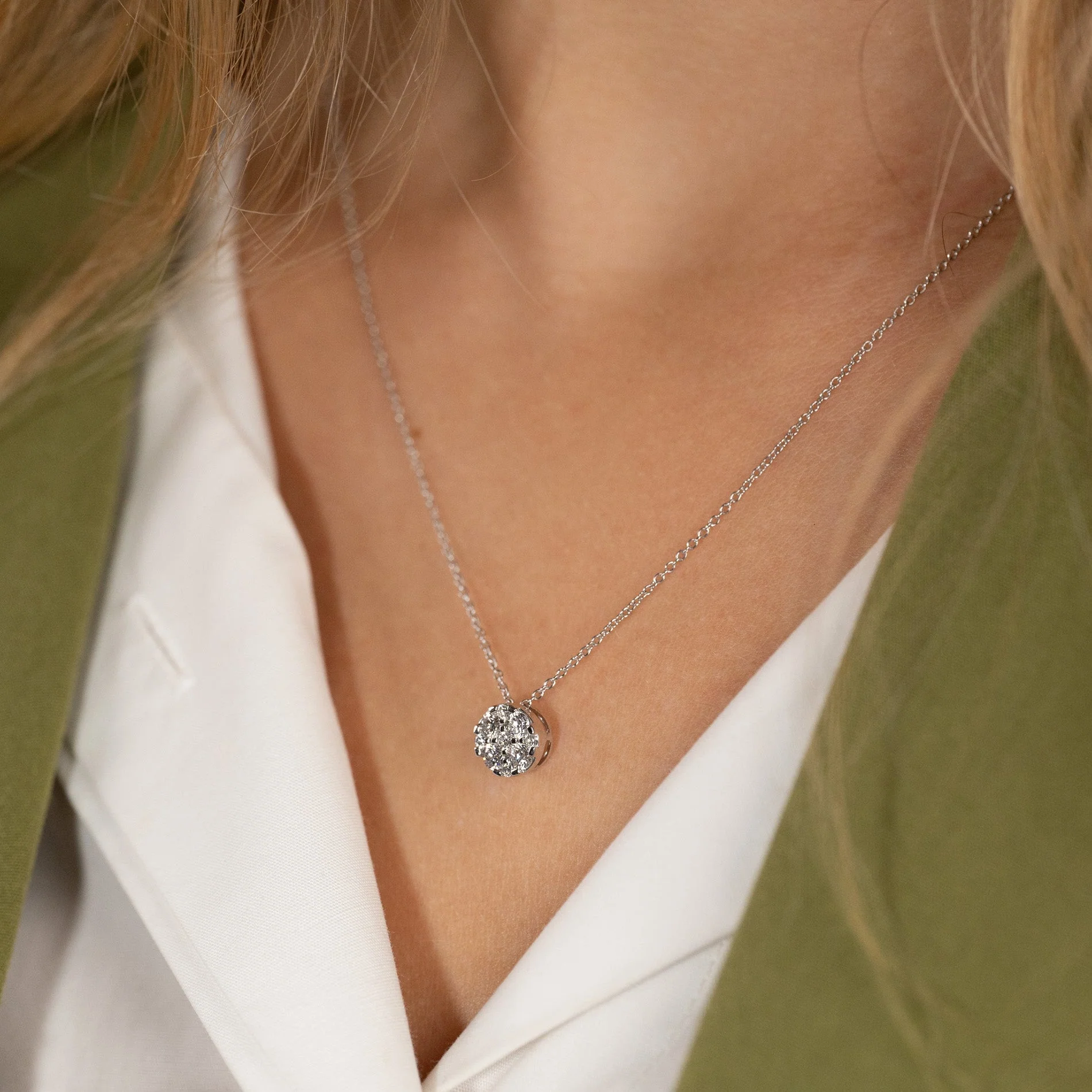 ROUND PAVE LAB-DIAMOND PENDANT - 0.45ct - WG - Image 4