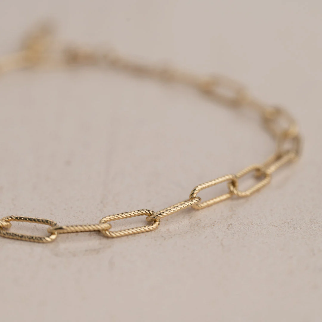 ROXANNE SOLID GOLD BRACELET - Image 2