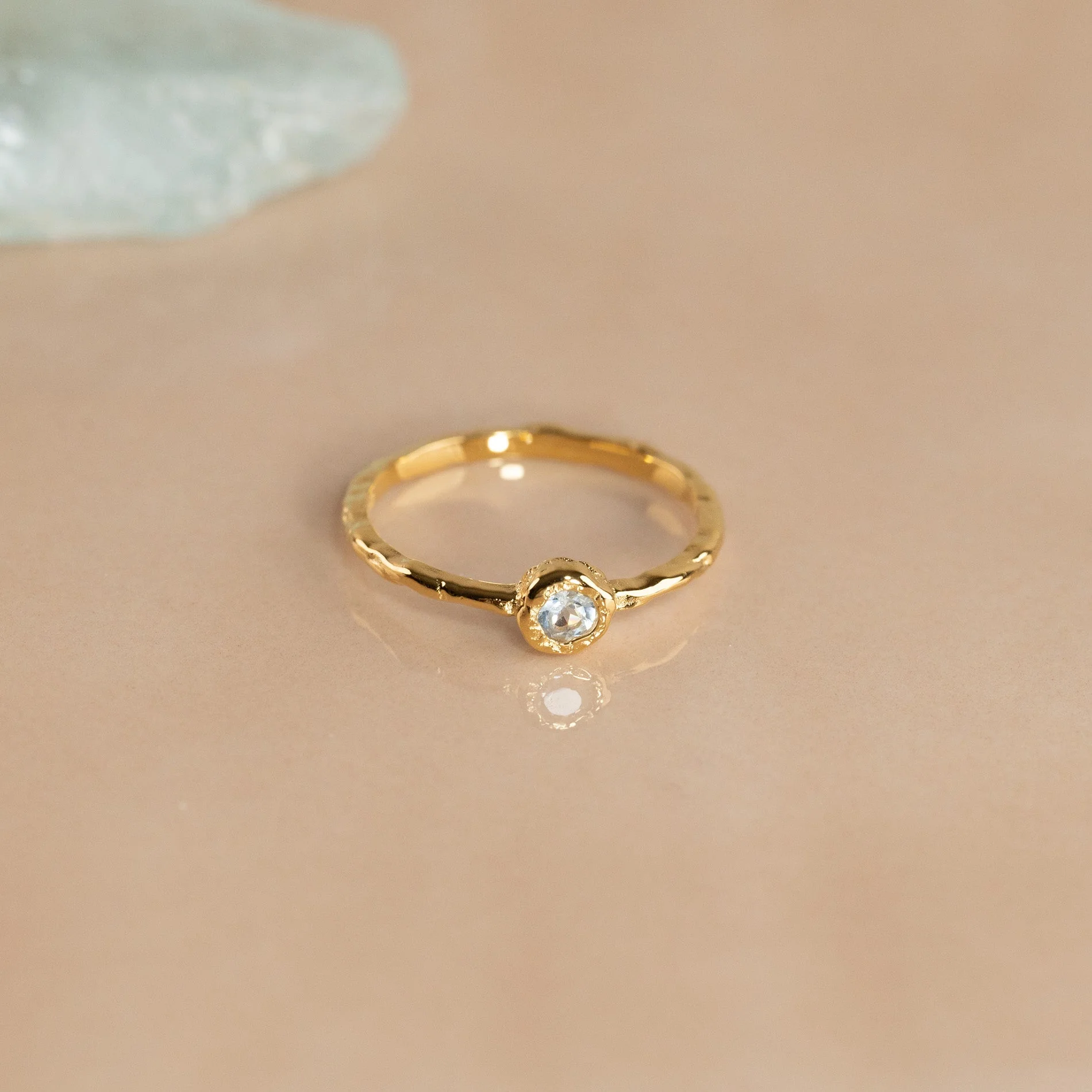 SELENE BLUE TOPAZ GOLDEN RING - Image 7