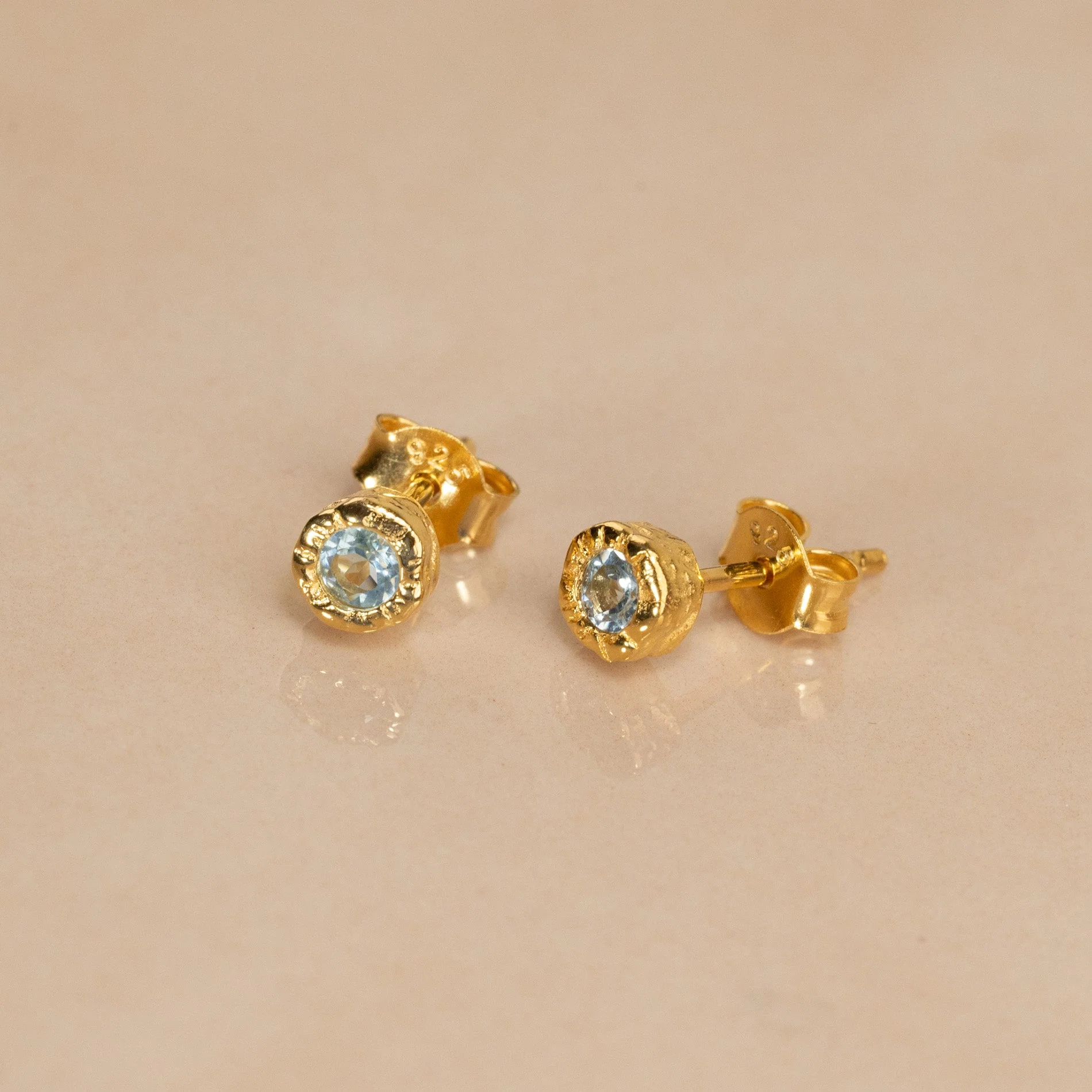 SELENE BLUE TOPAZ GOLDEN STUD EARRING - Image 7