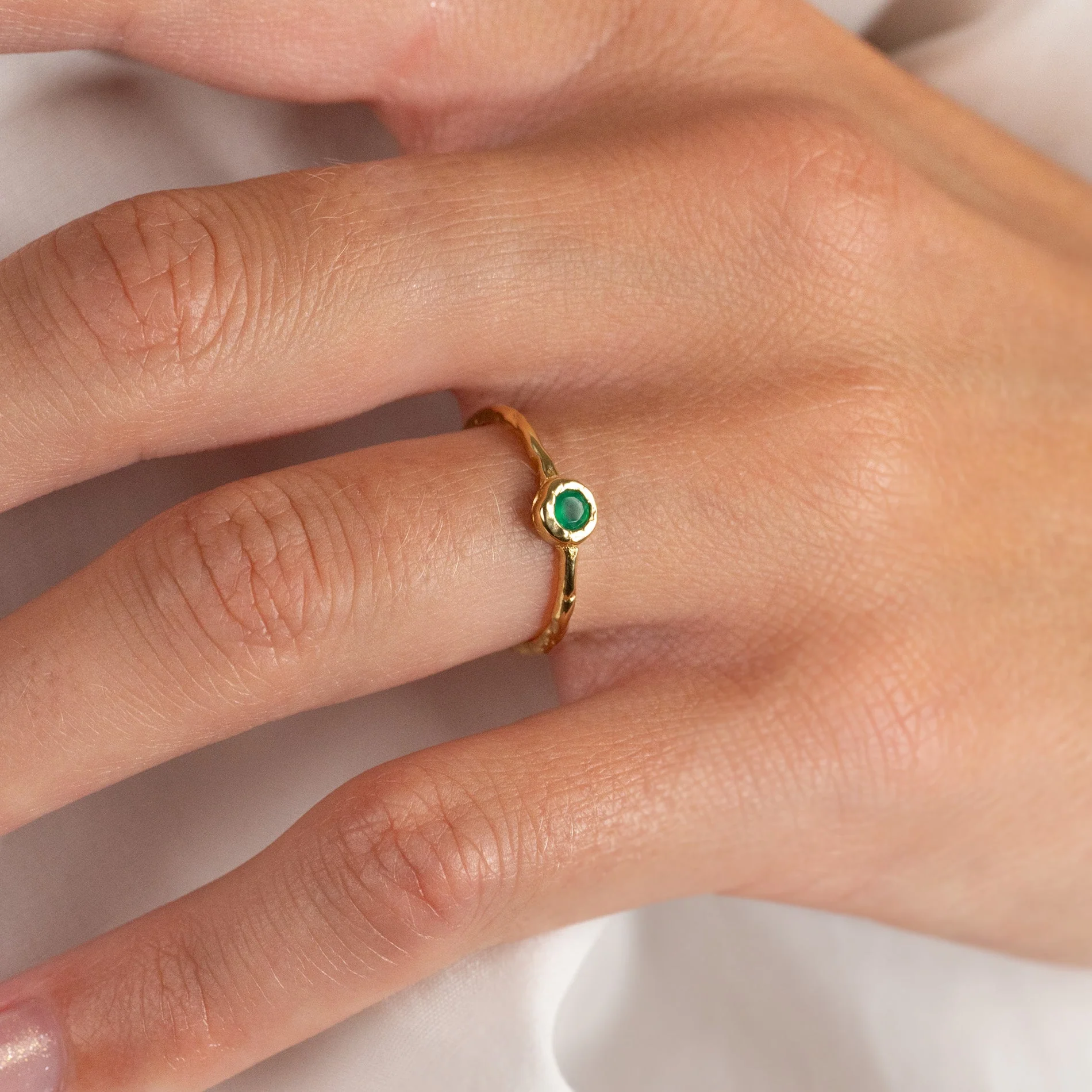 SELENE GREEN AGATE GOLDEN RING - Image 4