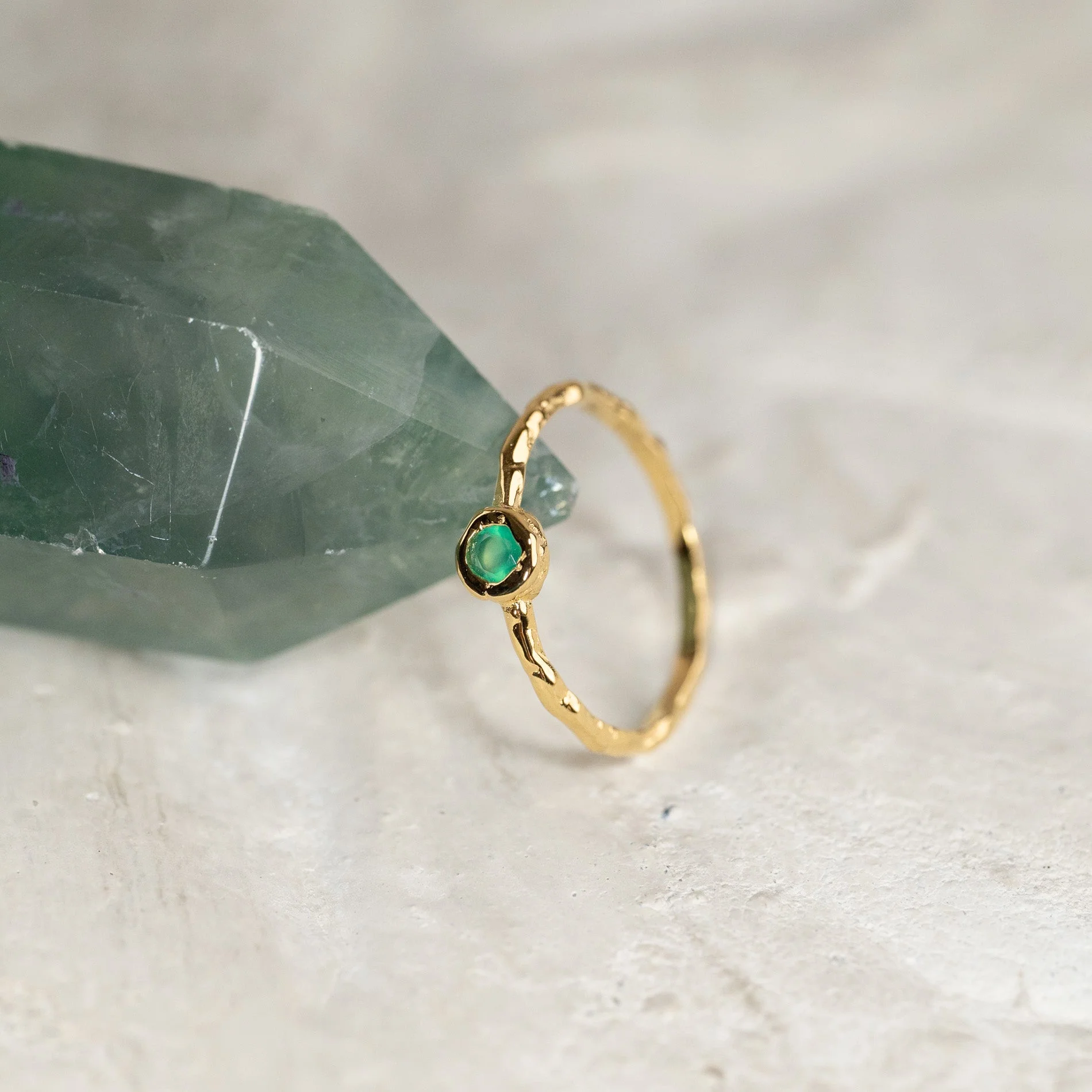 SELENE GREEN AGATE GOLDEN RING - Image 5