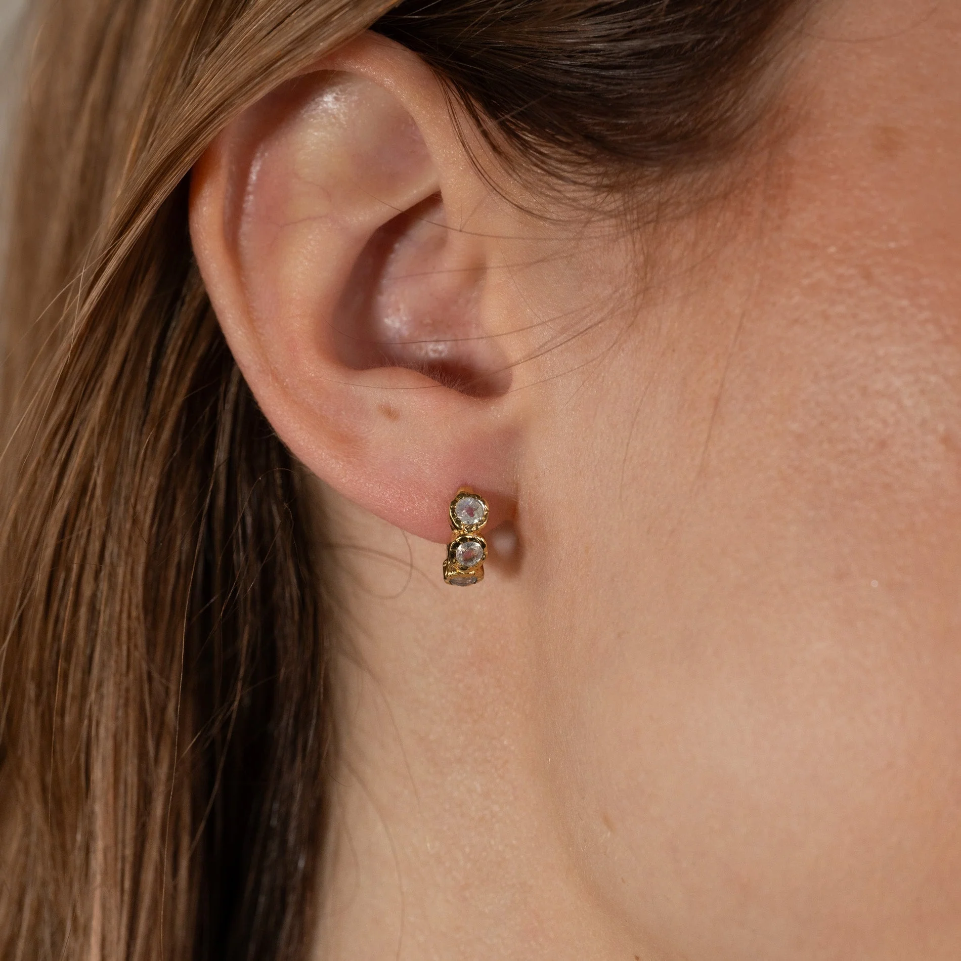SELENE MOONSTONE GOLDEN HUGGIE EARRING - Image 5