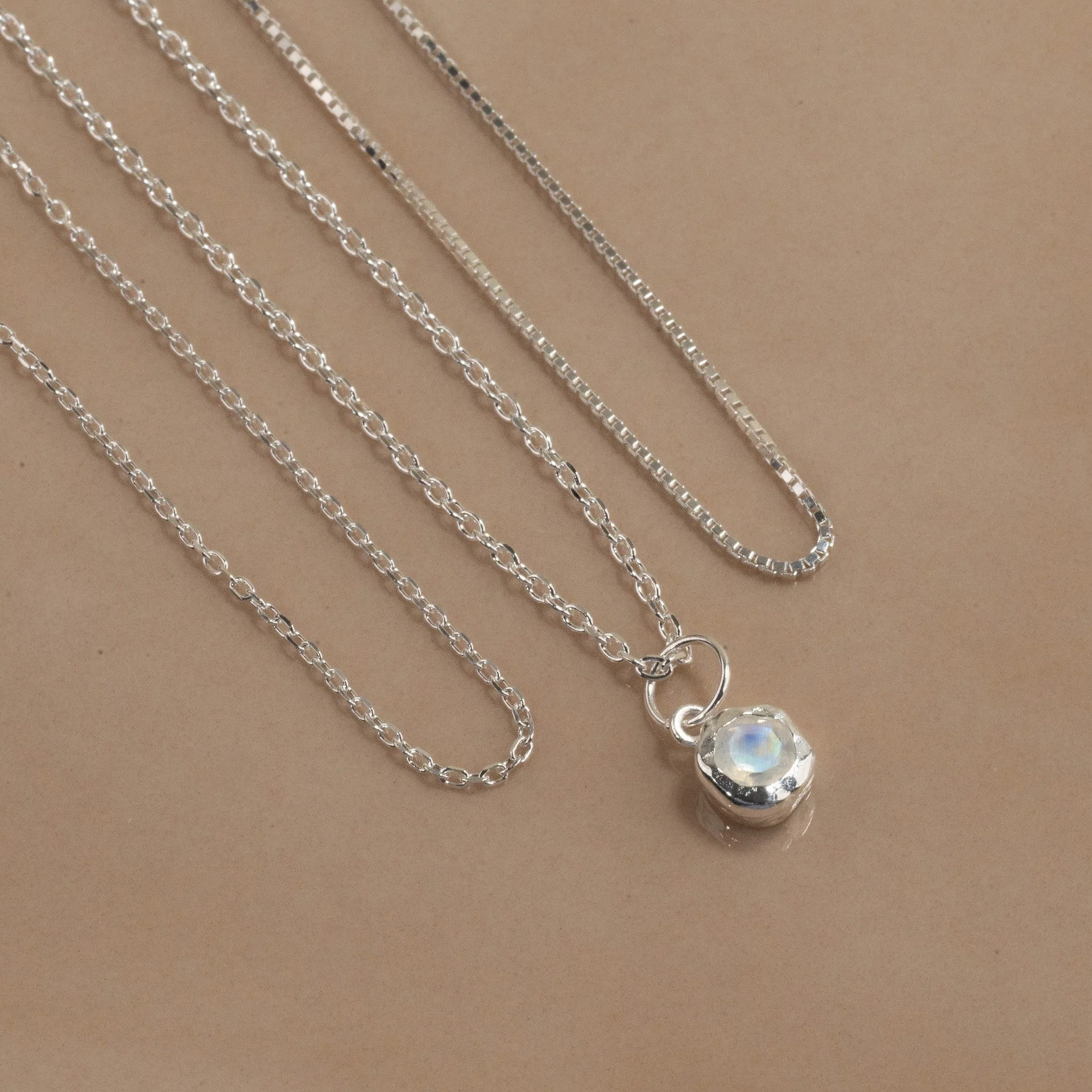 SELENE MOONSTONE SILVER PENDANT - Image 8