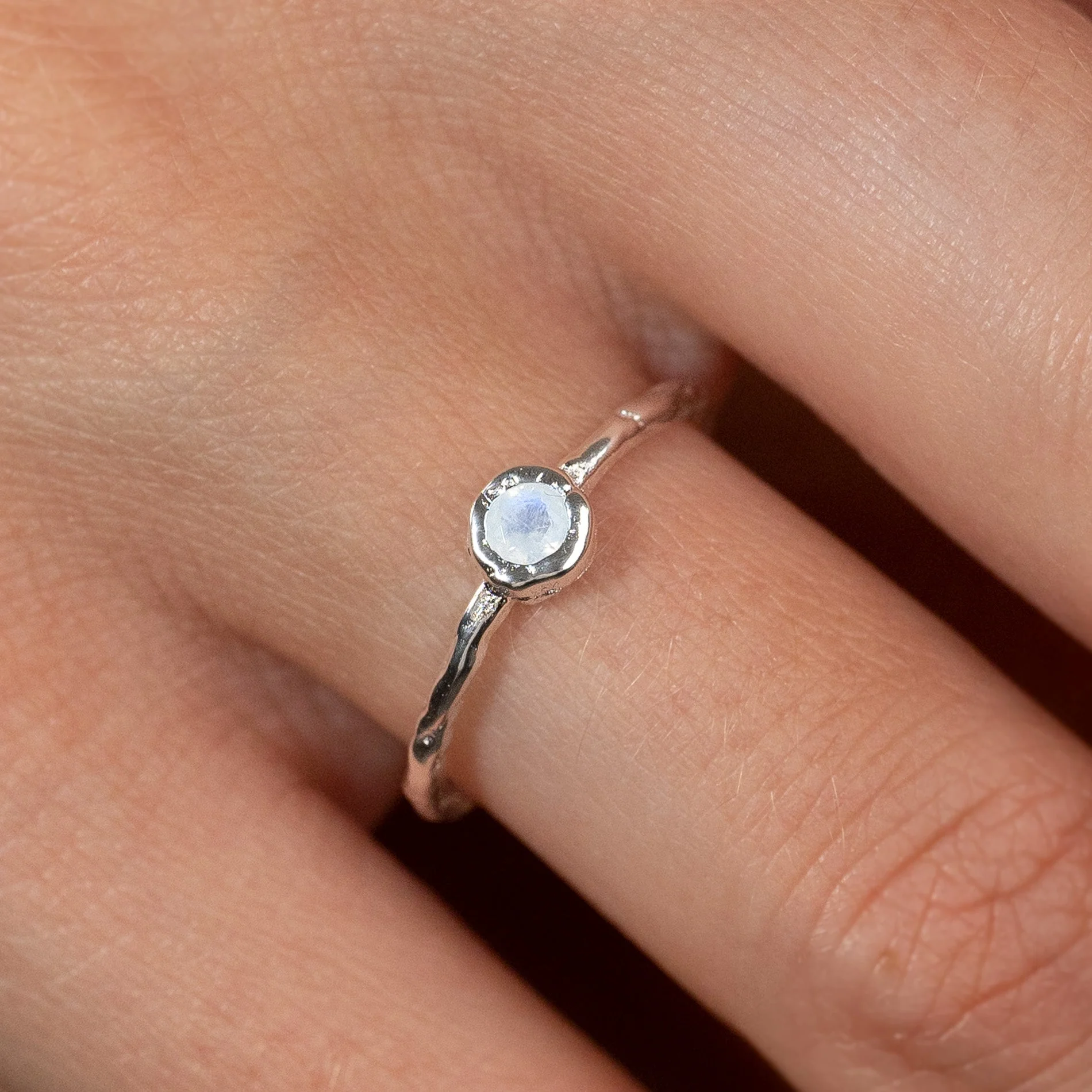 SELENE MOONSTONE SILVER RING - Image 2
