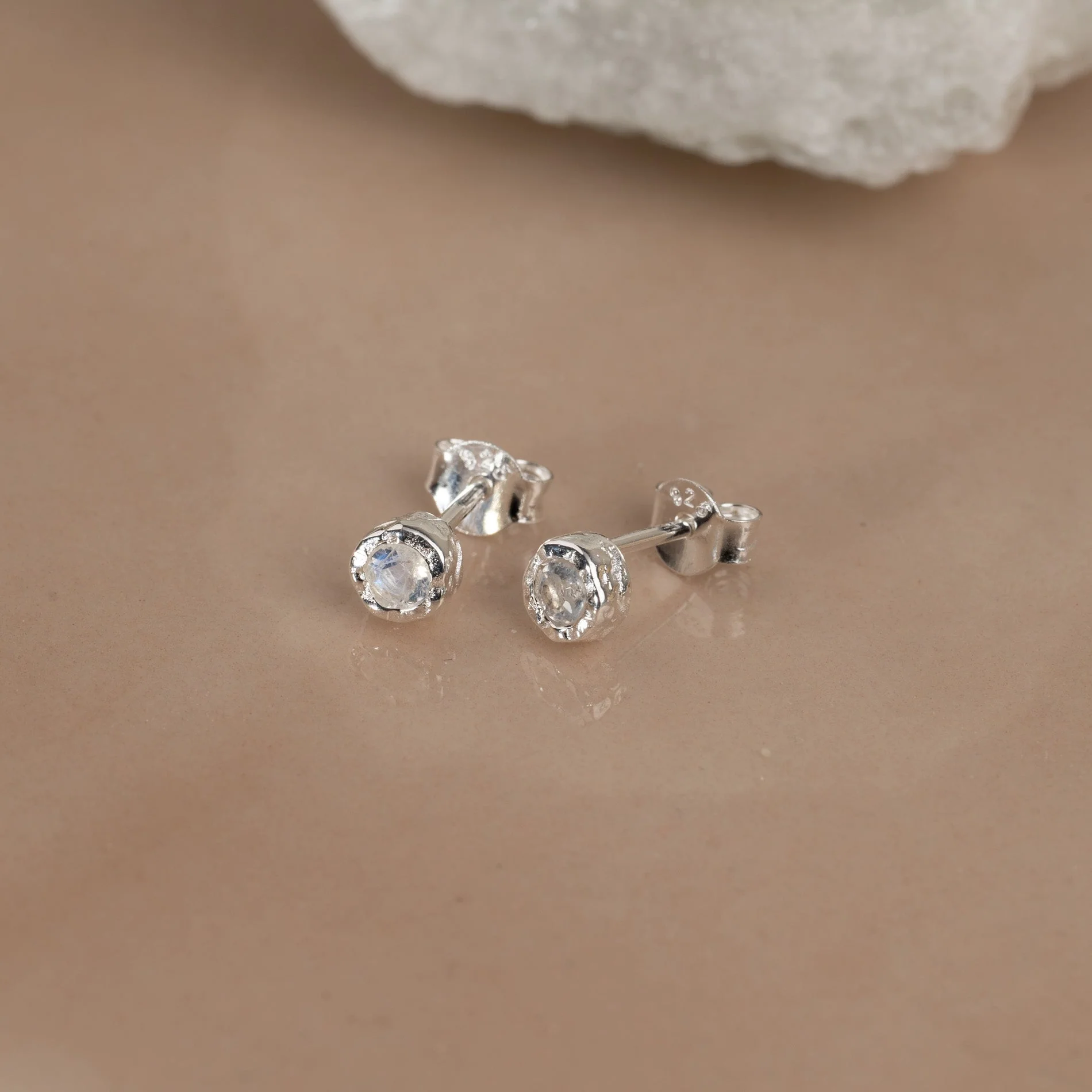 SELENE MOONSTONE SILVER STUD EARRING - Image 3