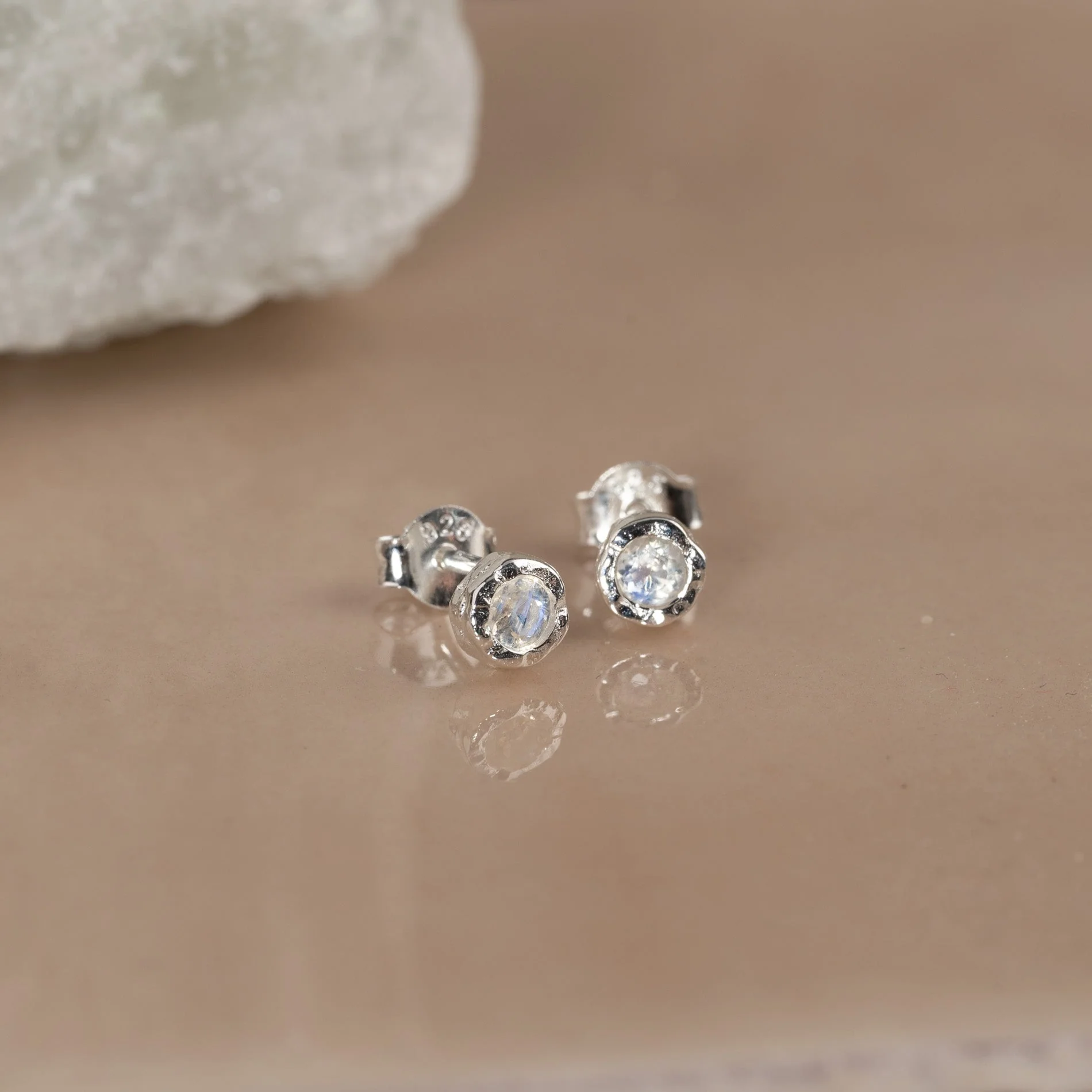 SELENE MOONSTONE SILVER STUD EARRING - Image 5