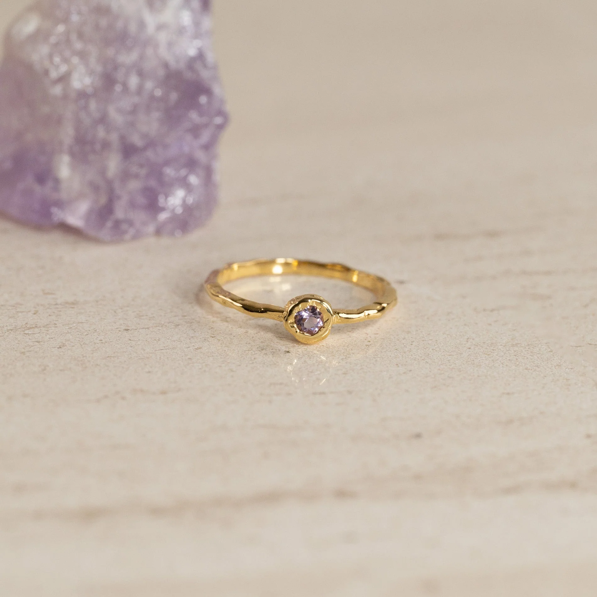 SELENE PURPLE AMETHYST GOLDEN RING - Image 7