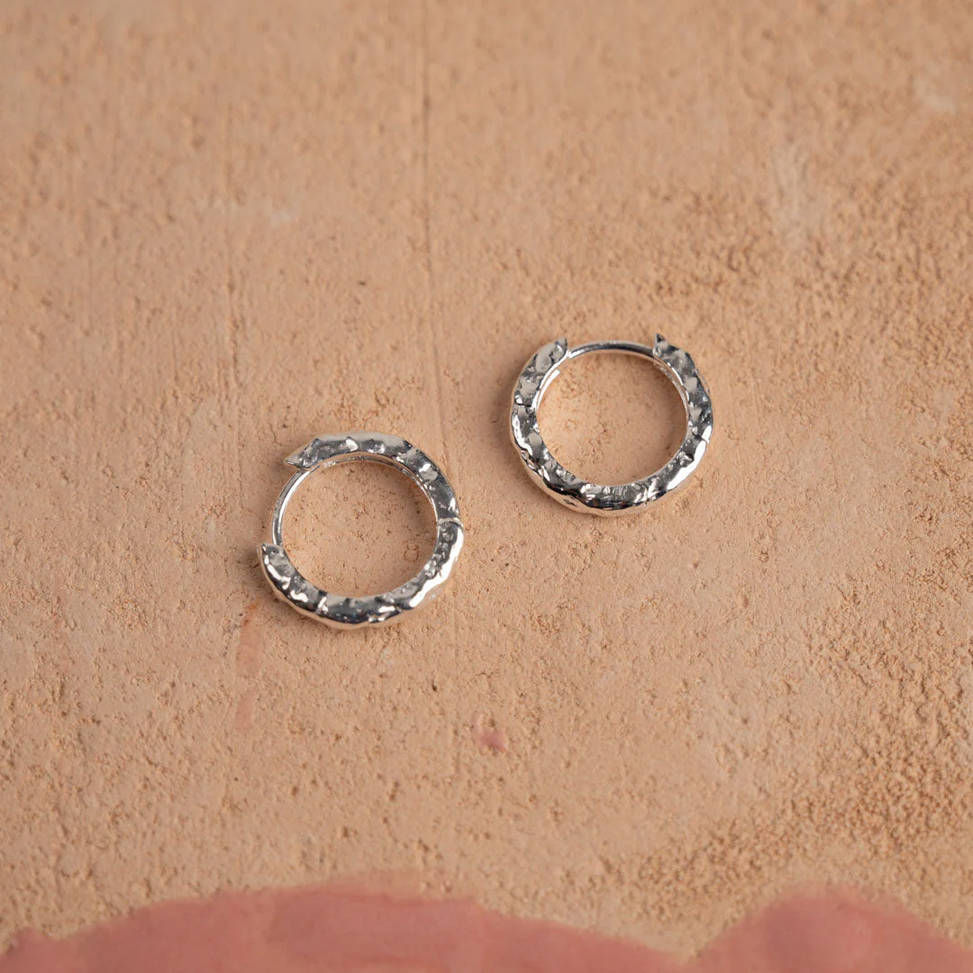 SELINA SMALL SILVER CREOL EARRING - Image 3
