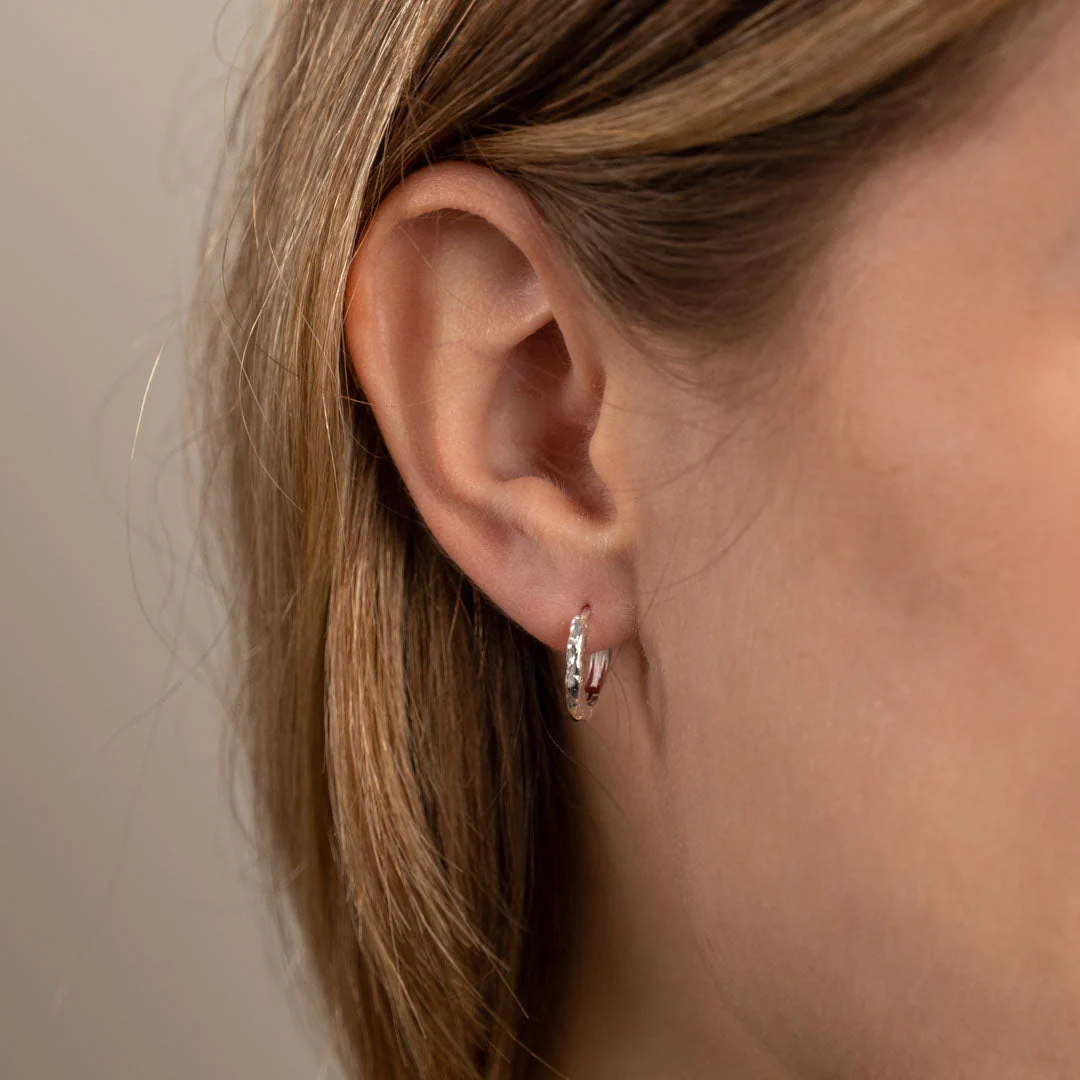 SELINA SMALL SILVER CREOL EARRING - Image 4