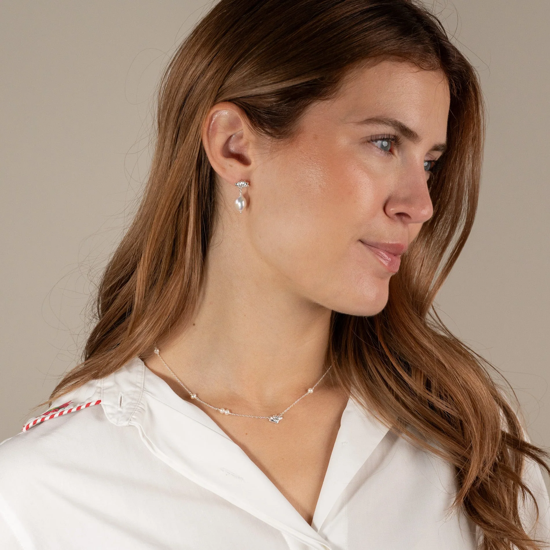 SHELLY PEARL SILVER EARRING - Image 6