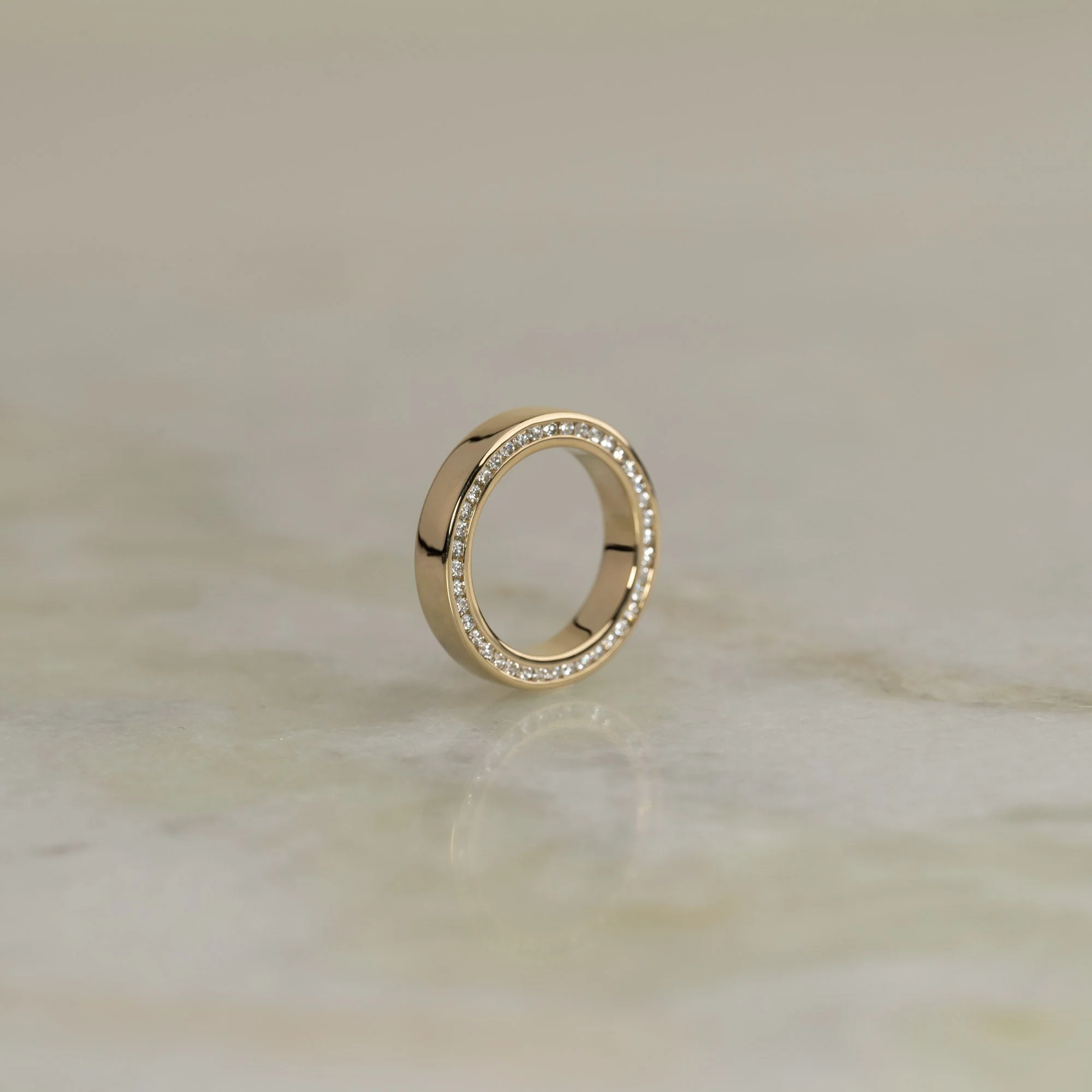 SIDE CHANNEL DIAMOND RING - 1.2ct - Image 4