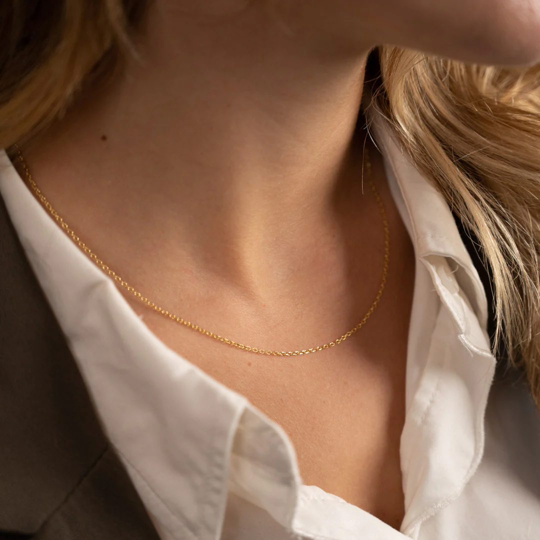 SIMPLE LINK GOLDEN CHAIN - Image 4