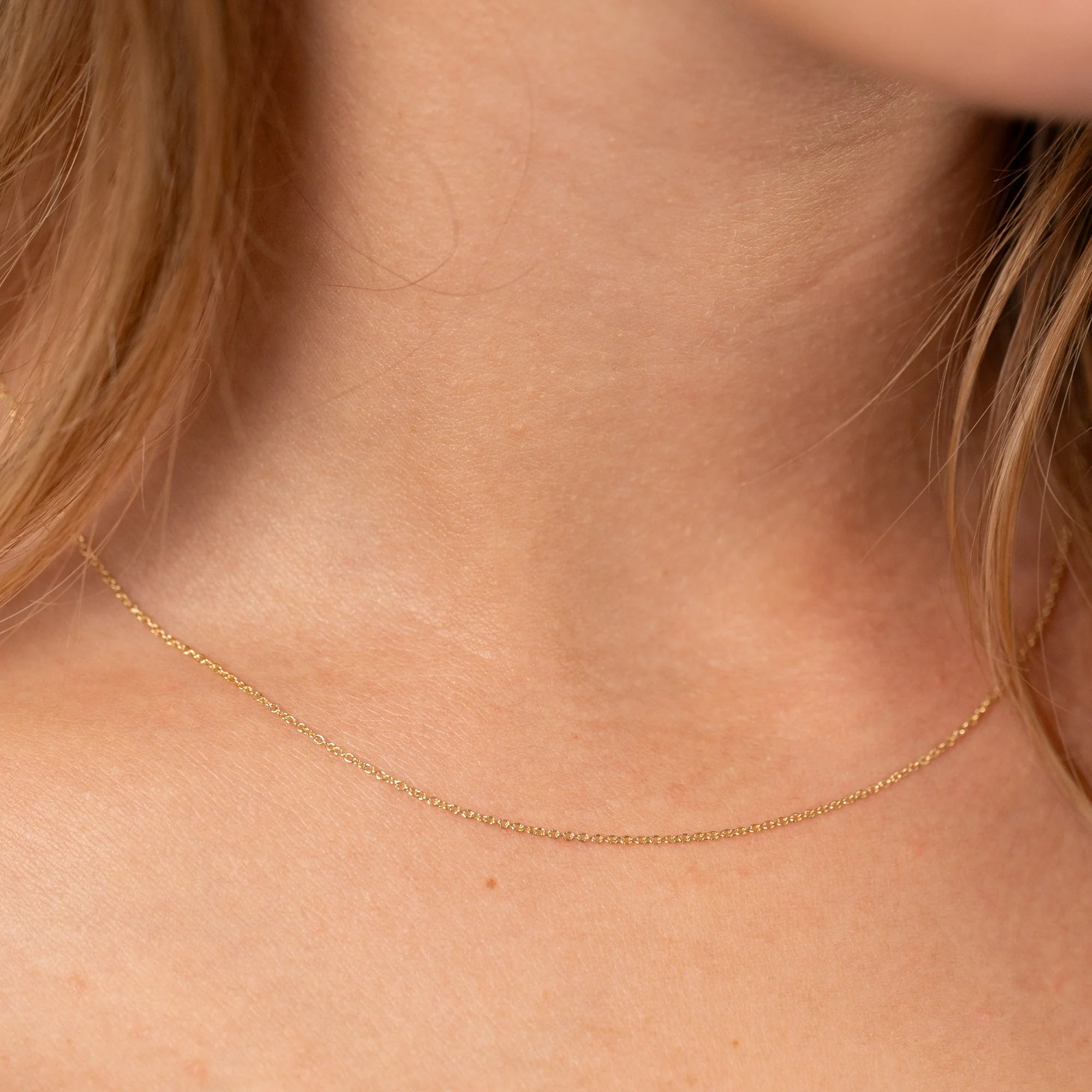SIMPLE LINK SOLID GOLD CHAIN - 14KT YG - Image 5
