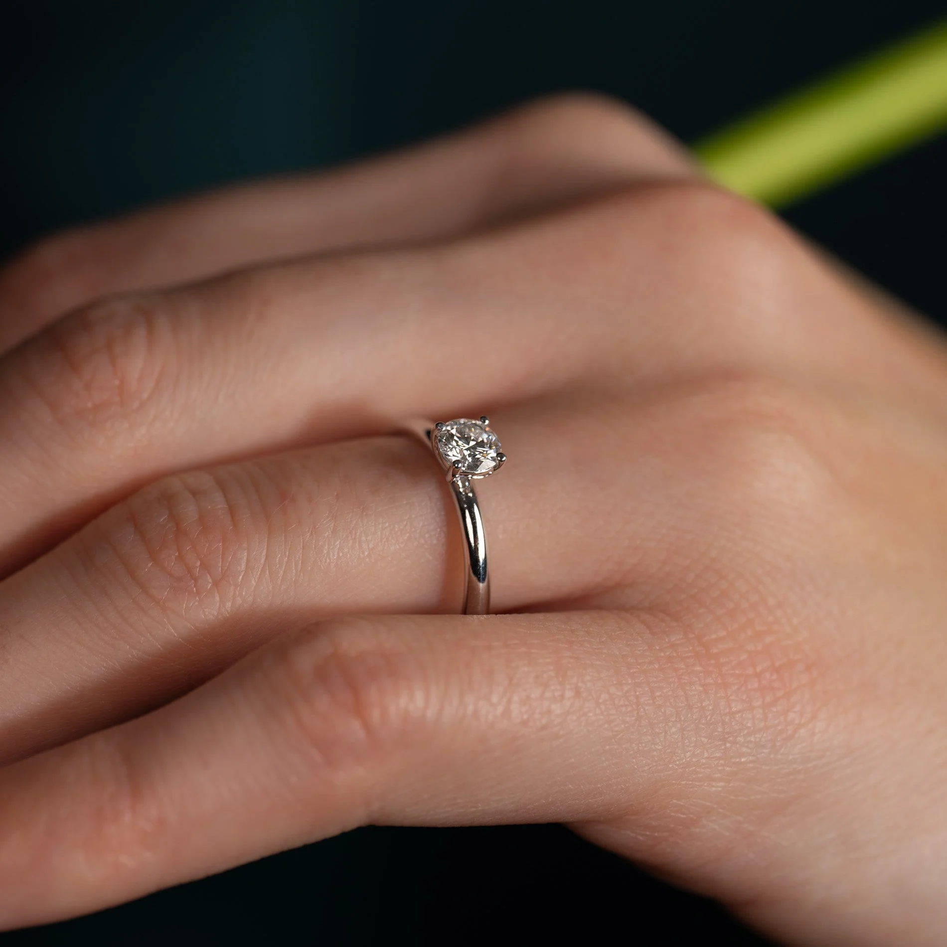 SIMPLE SOLITAIRE BASKET-SET LAB-DIAMOND RING - 0.5ct - WG - Image 4