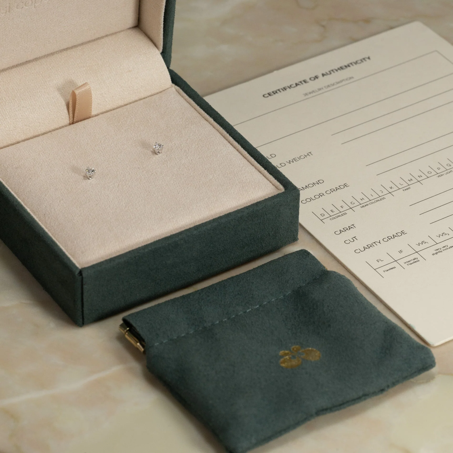 SIMPLE LAB-DIAMOND STUD EARRING - 0.2ct - WG - Image 5