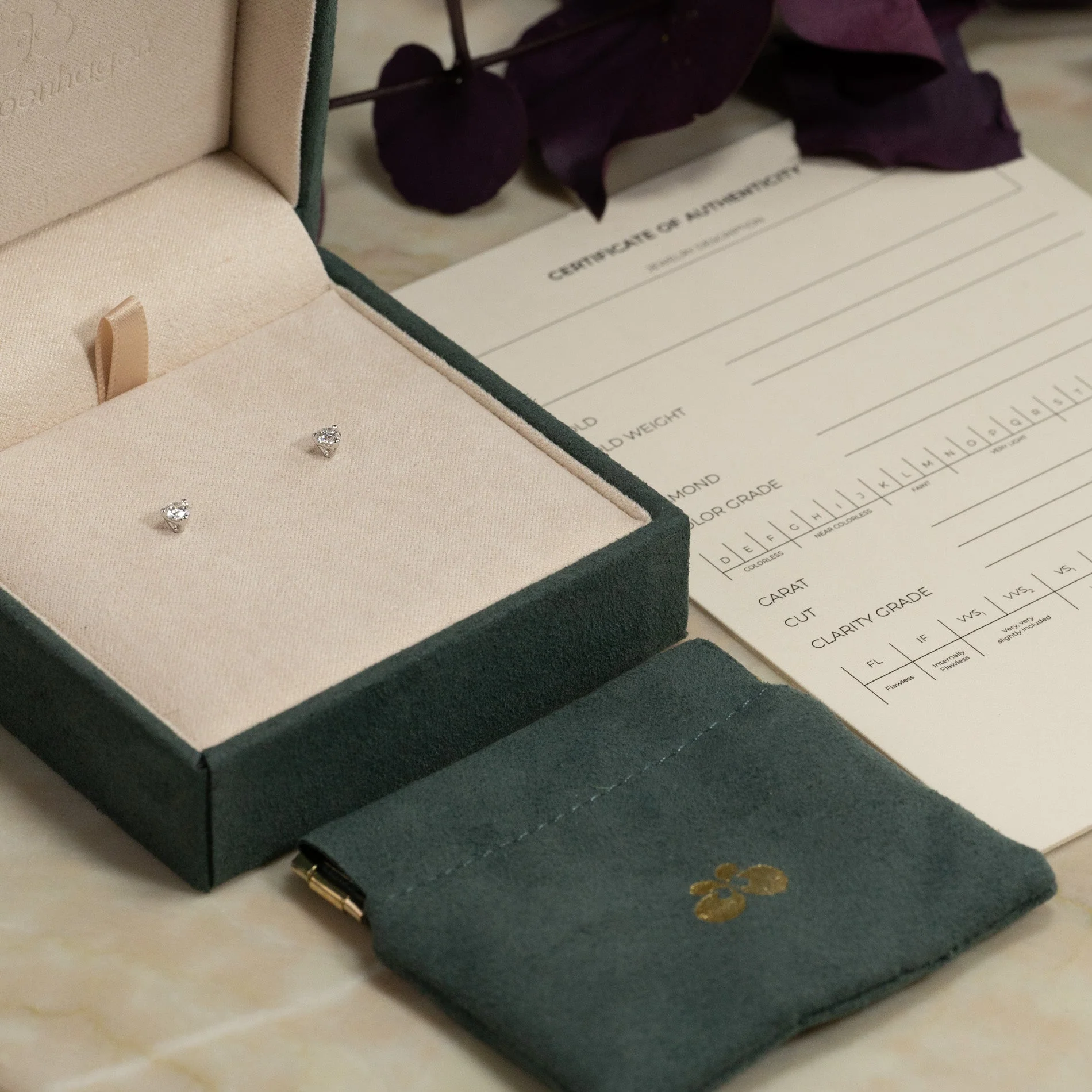 SIMPLE LAB-DIAMOND STUD EARRING - 0.33ct - WG - Image 6