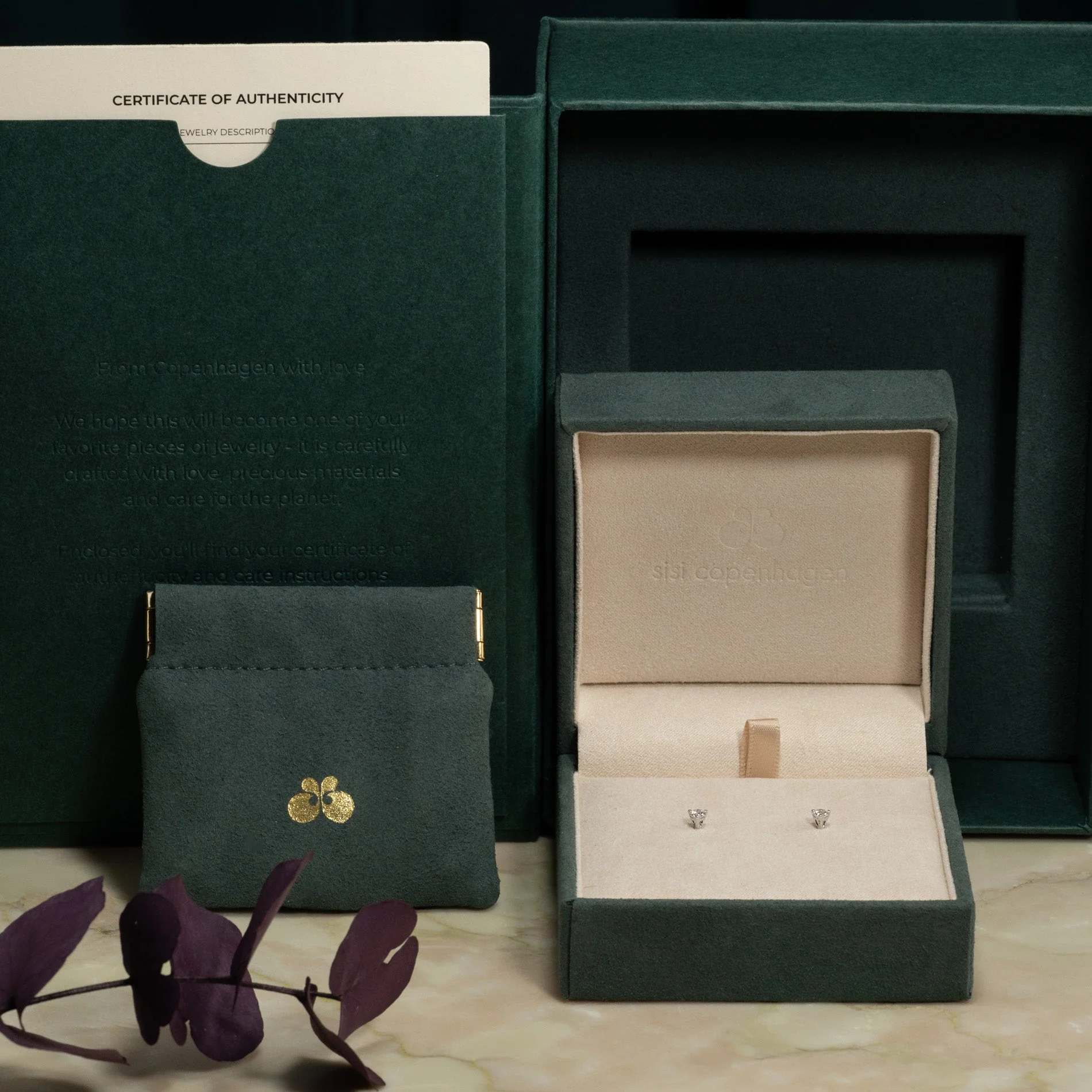SIMPLE LAB-DIAMOND STUD EARRING - 0.33ct - WG - Image 9