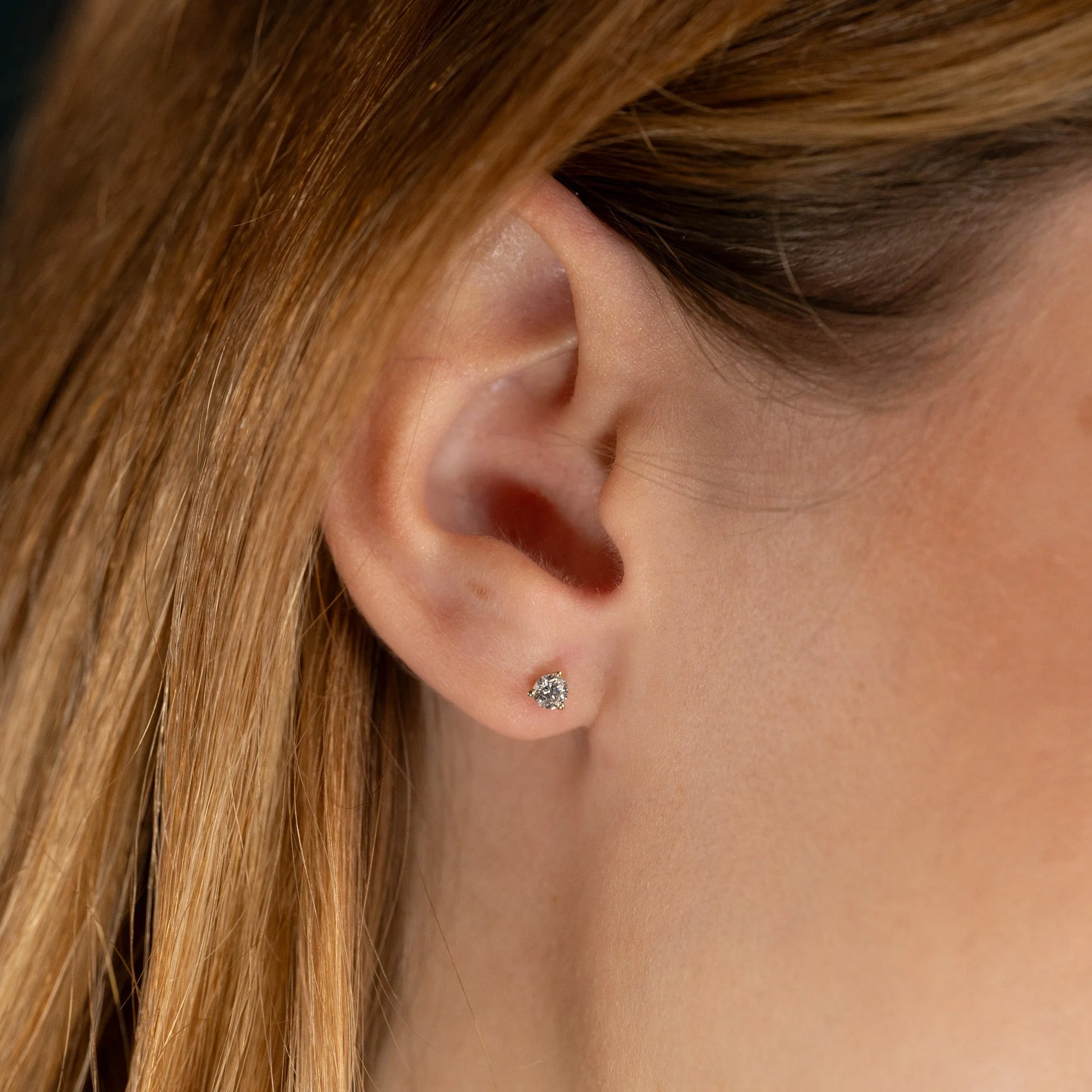 SIMPLE LAB-DIAMOND STUD EARRING - 0.33ct - YG - Image 2