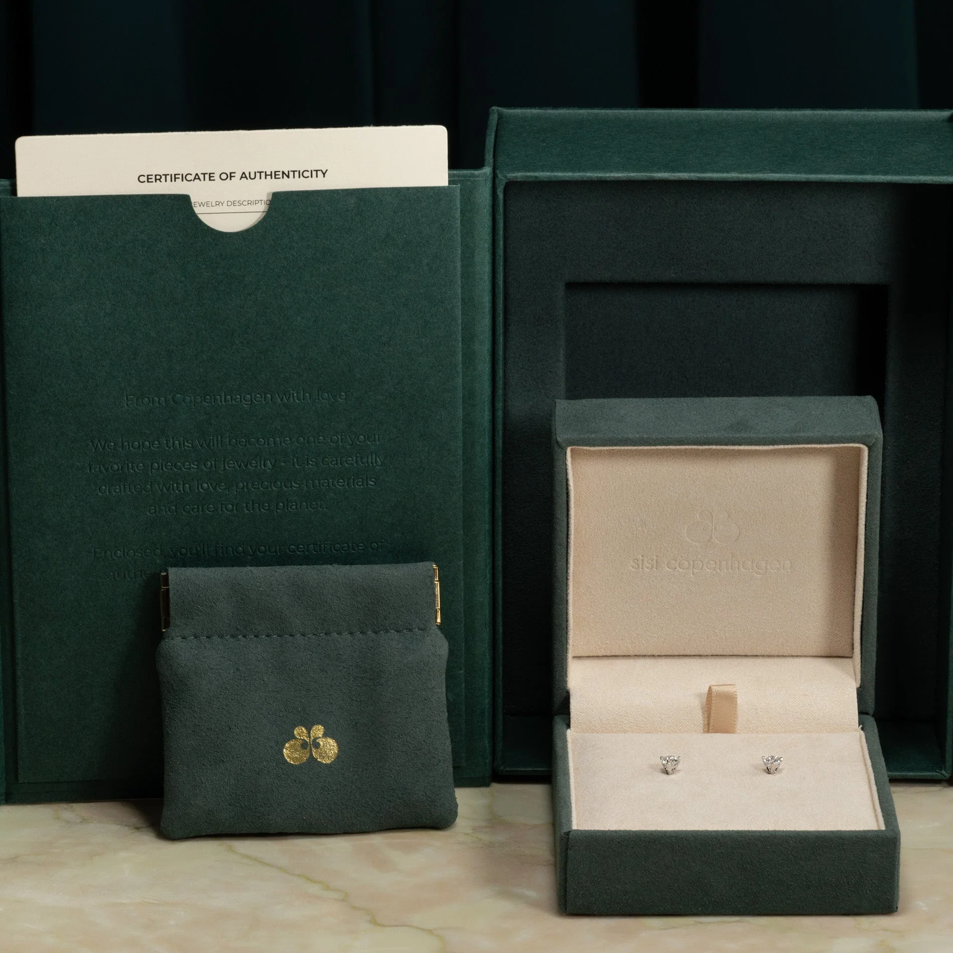 SIMPLE LAB-DIAMOND STUD EARRING - 0.75ct - WG - Image 13
