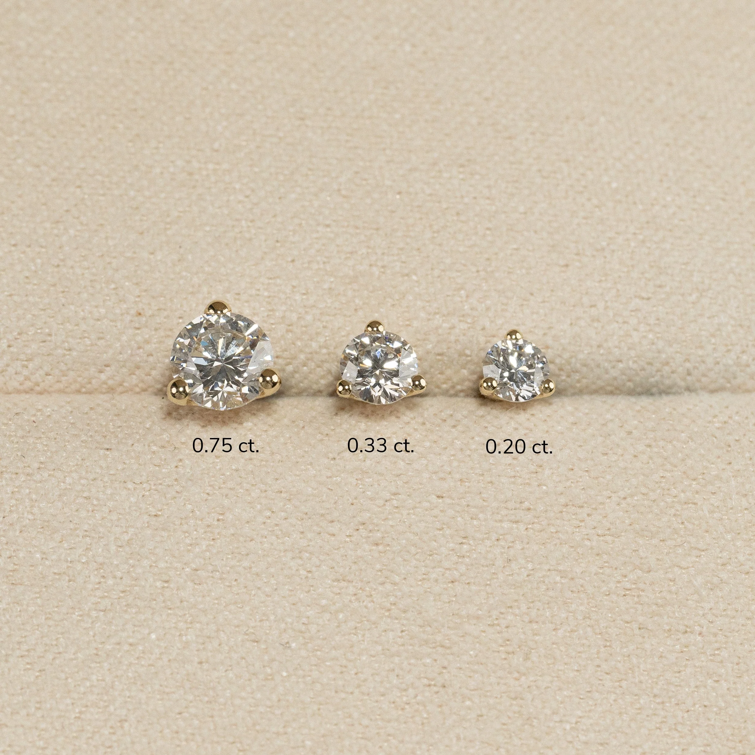 SIMPLE LAB-DIAMOND STUD EARRING - 0.75ct - YG - Image 13