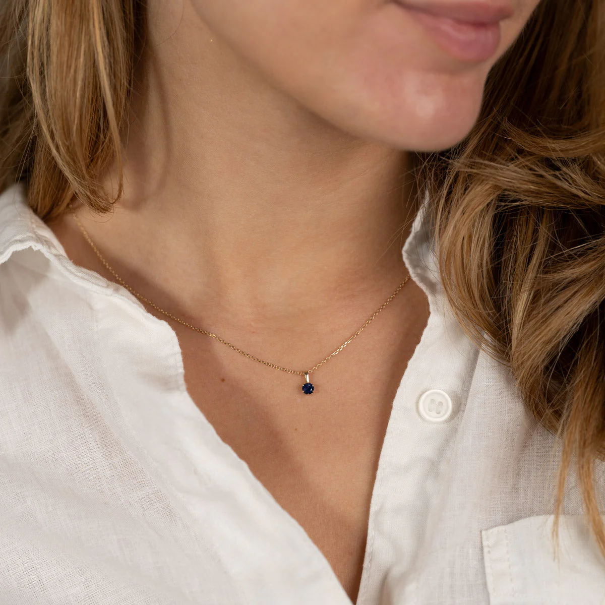 SOLEY SAPPHIRE SOLID GOLD PENDANT - Image 5
