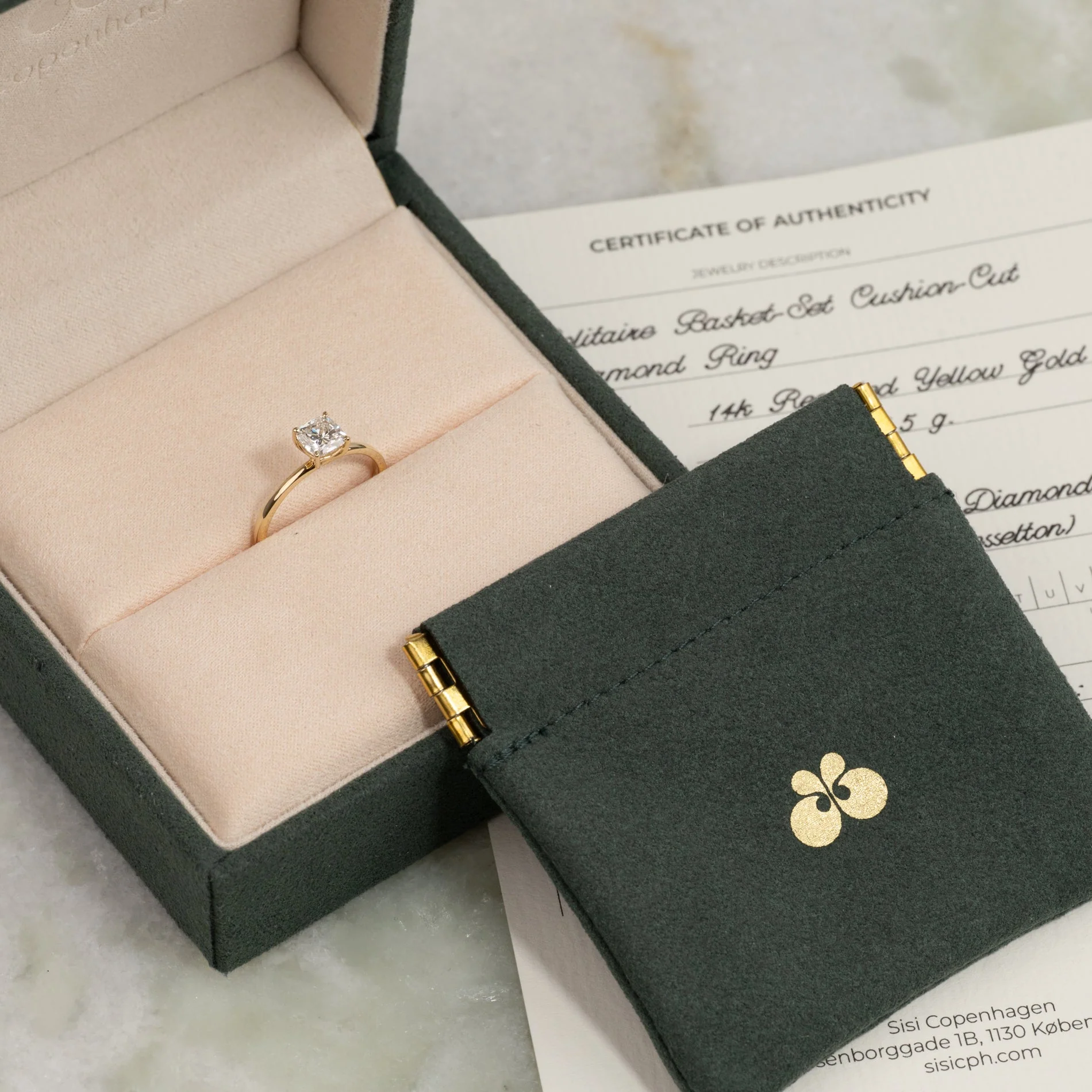 SOLITAIRE BASKET-SET CUSHION-CUT LAB-DIAMOND RING - 0.75ct - YG - Image 5