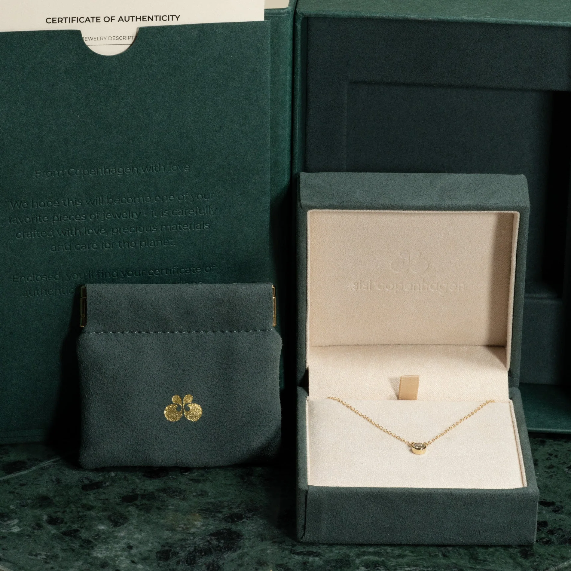 SOLITAIRE BEZEL LAB-DIAMOND NECKLACE - 0.25ct - YG - Image 16